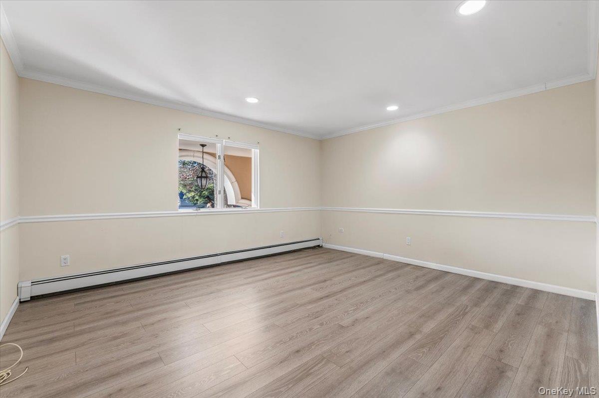 10 Faulkner Lane Dix Hills Dix Hills, NY 11746