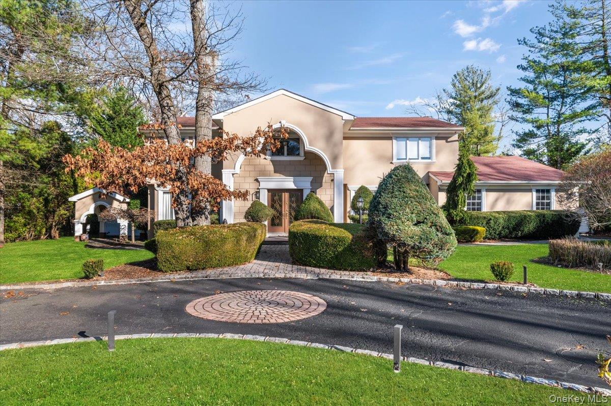 10 Faulkner Lane Dix Hills Dix Hills, NY 11746