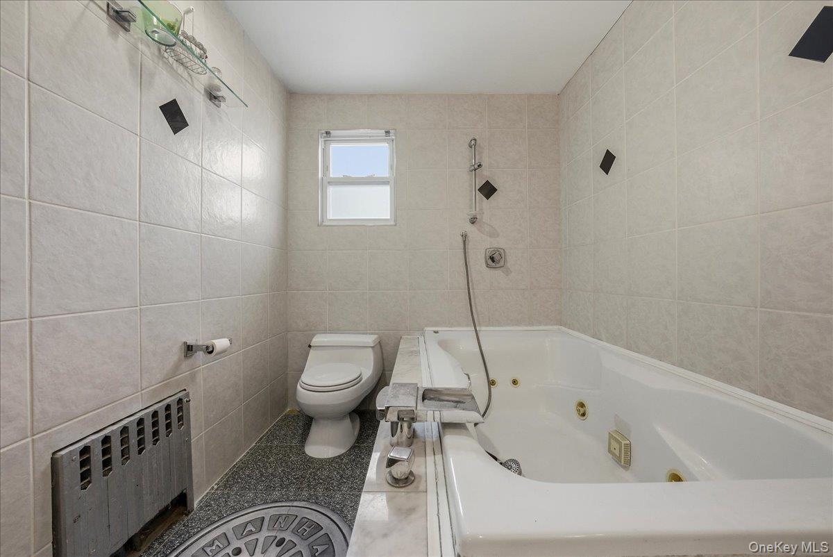 47-23 164th Street Flushing Flushing, NY 11358
