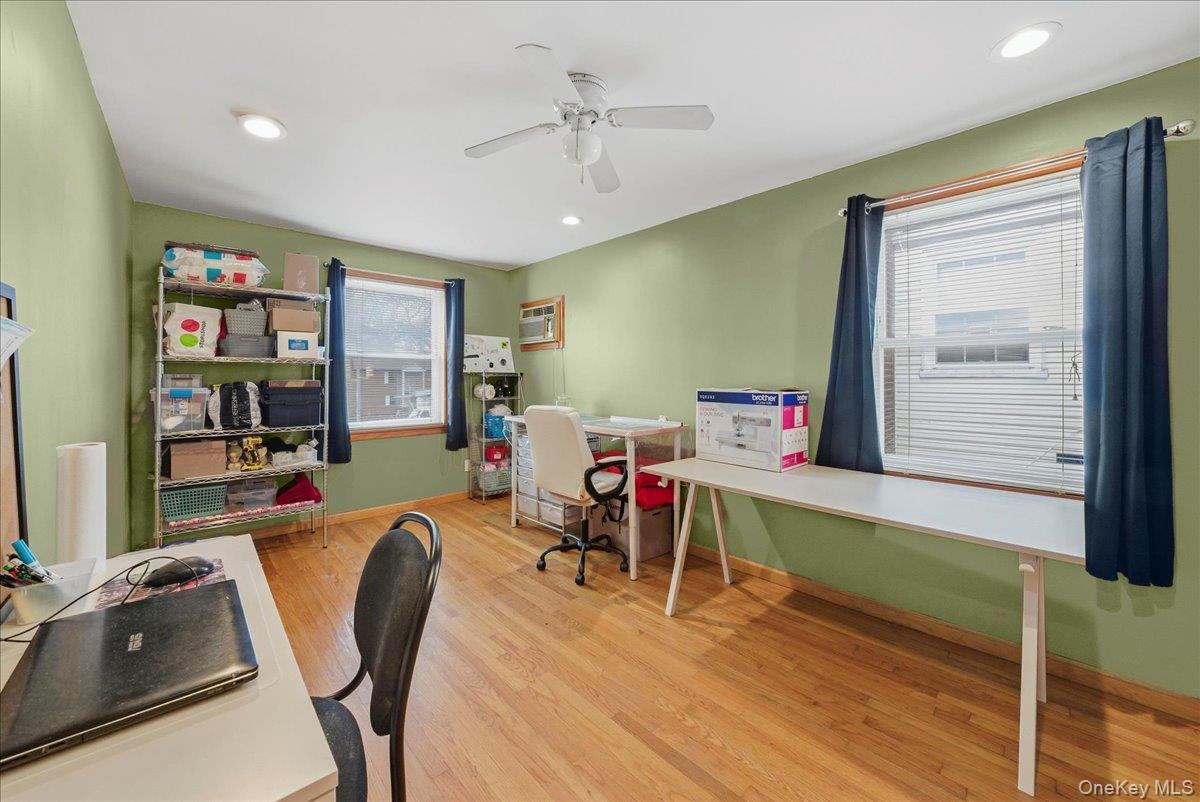 47-23 164th Street Flushing Flushing, NY 11358