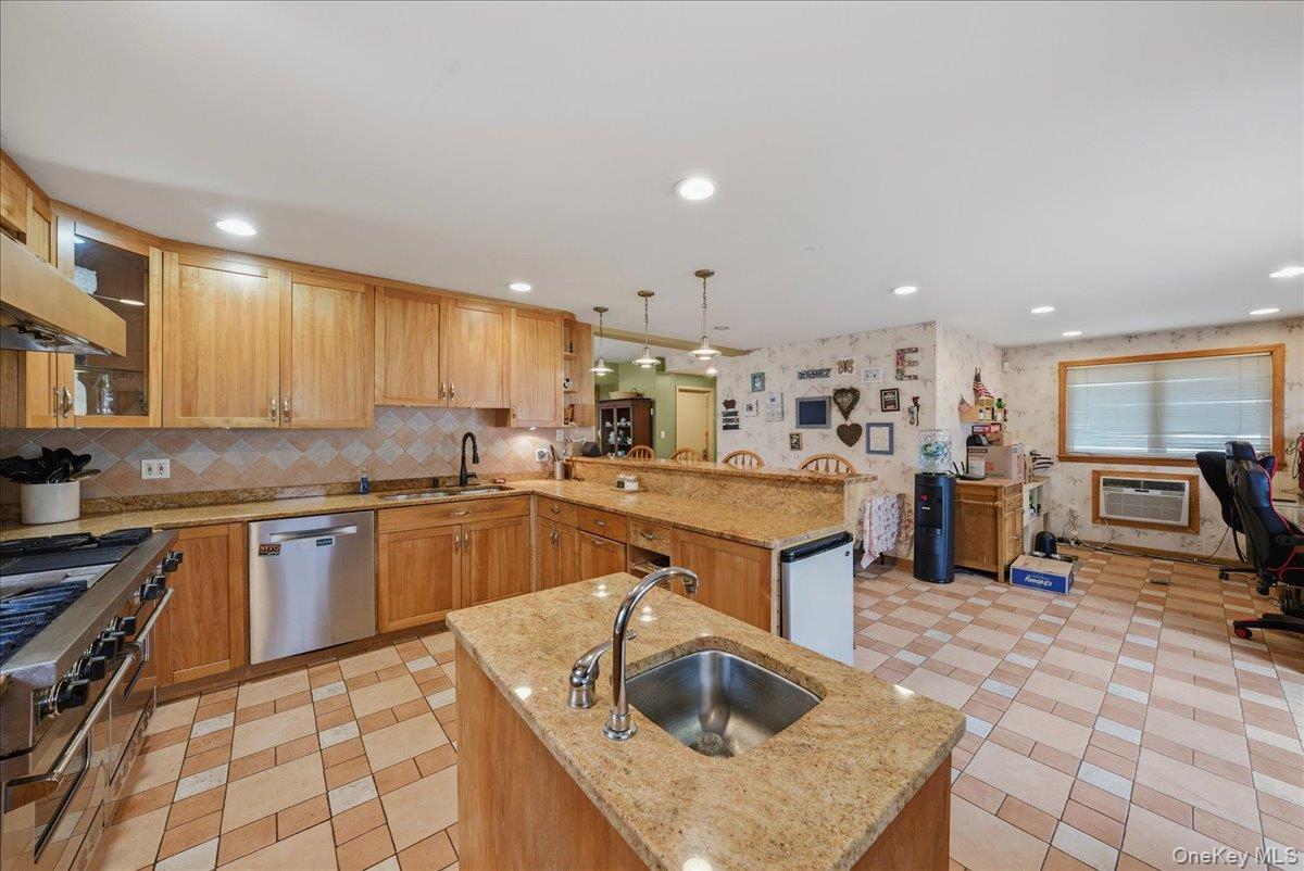 47-23 164th Street Flushing Flushing, NY 11358