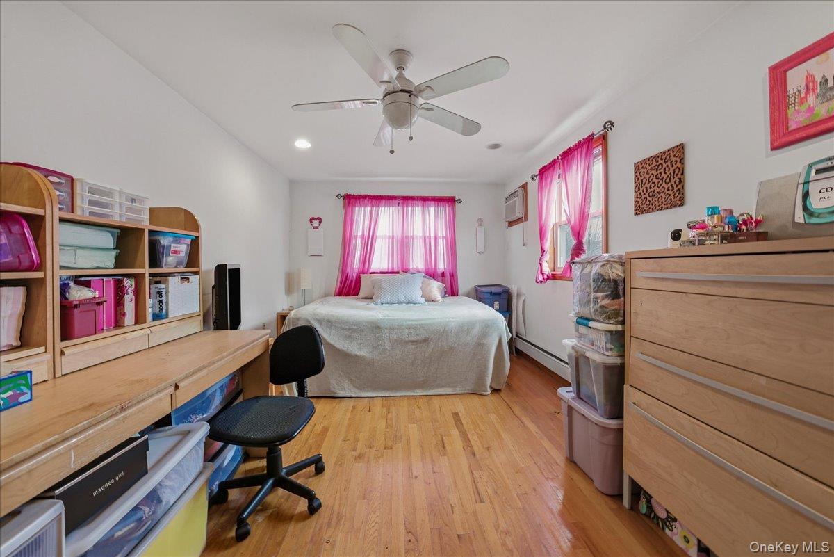 47-23 164th Street Flushing Flushing, NY 11358