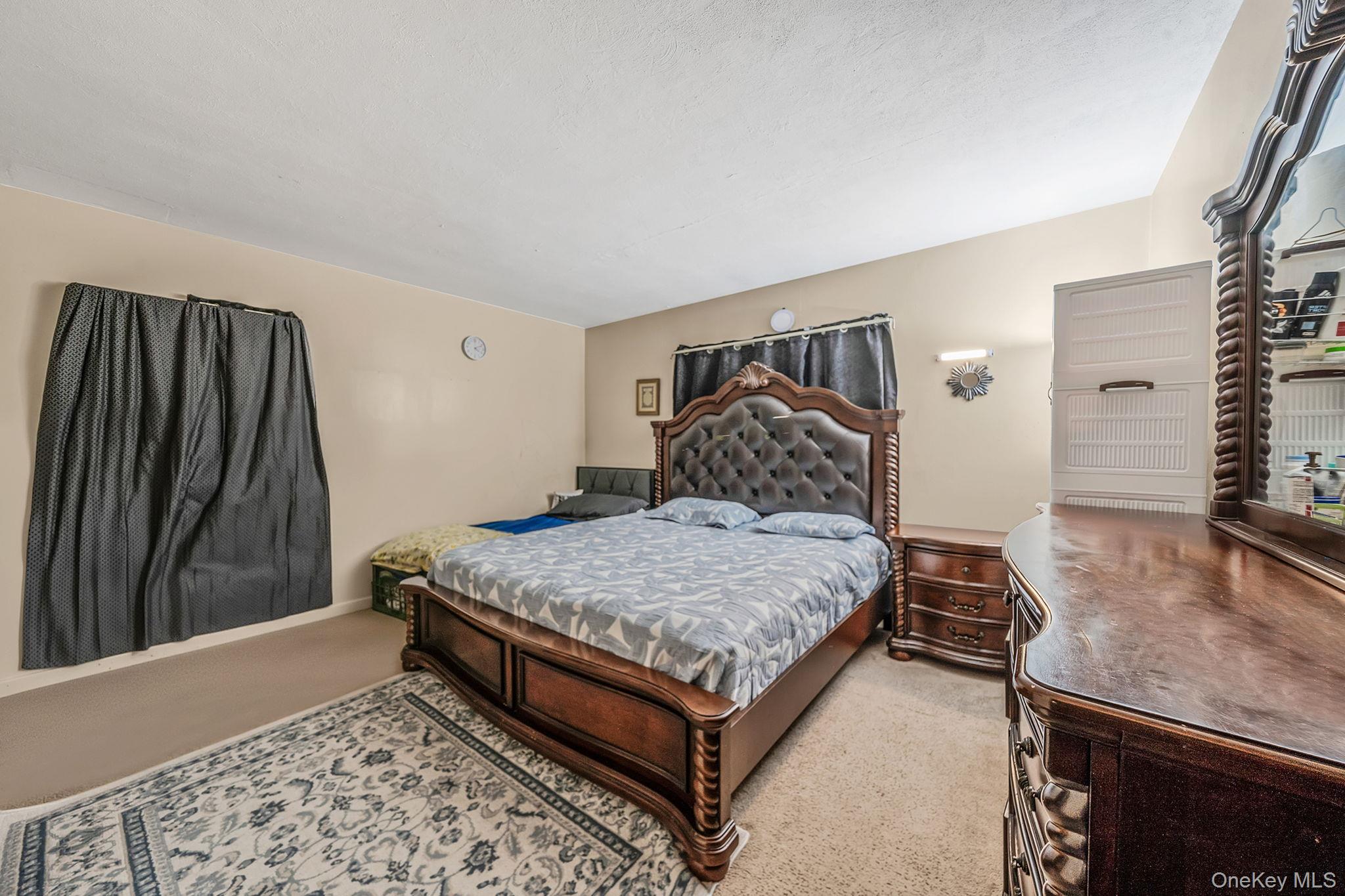 98 Miriam Street Valley Stream Valley Stream, NY 11581