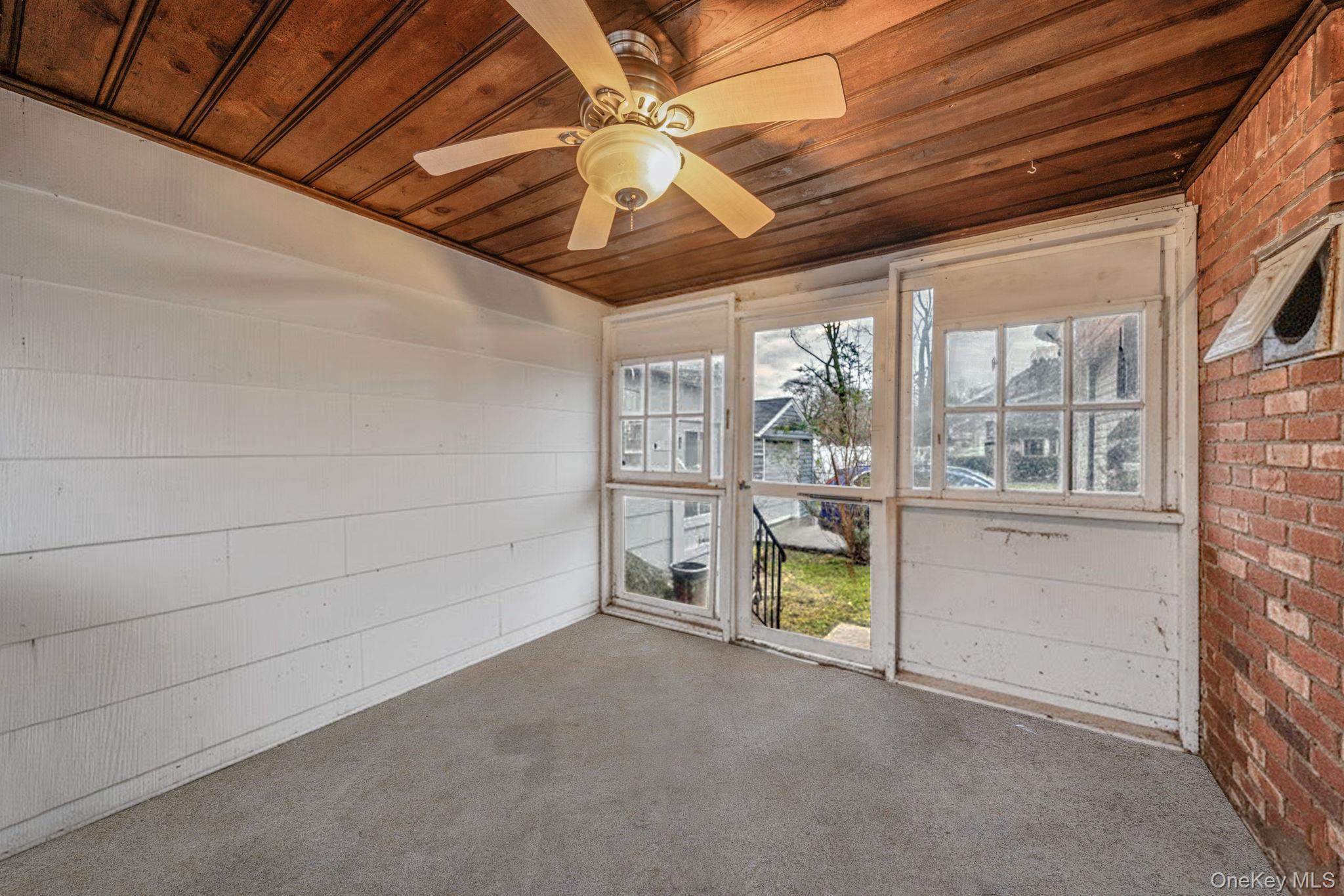 98 Miriam Street Valley Stream Valley Stream, NY 11581