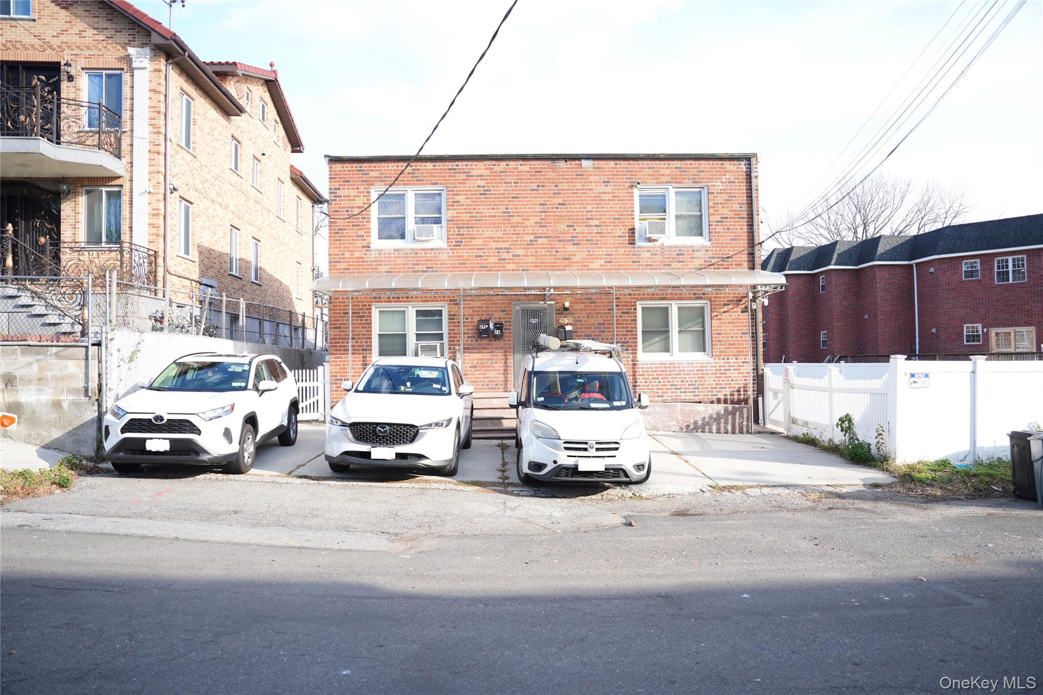 2521 127th Street, Flushing, NY 11354