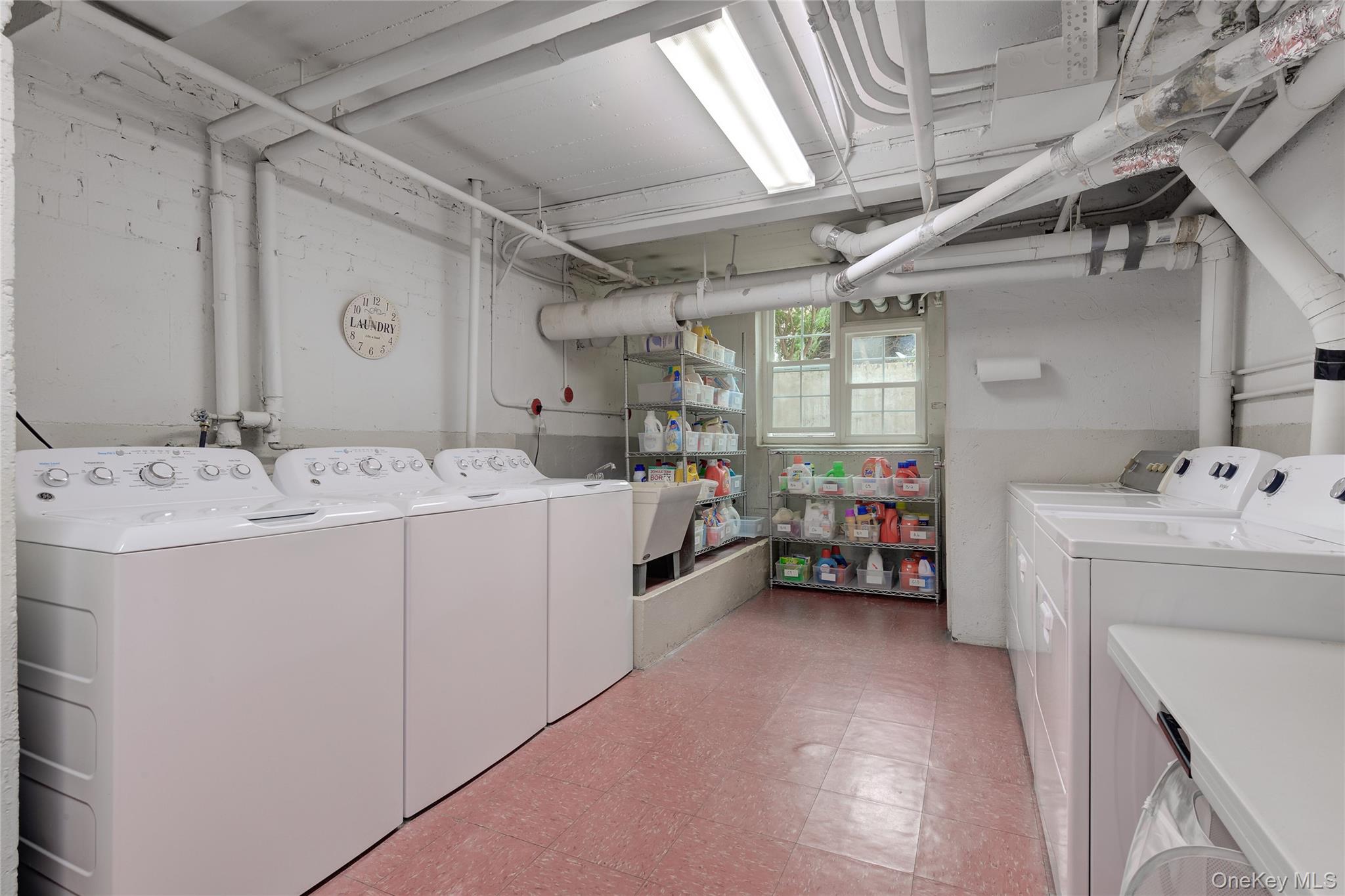 366 Stewart Avenue B1 Garden City Garden City, NY 11530