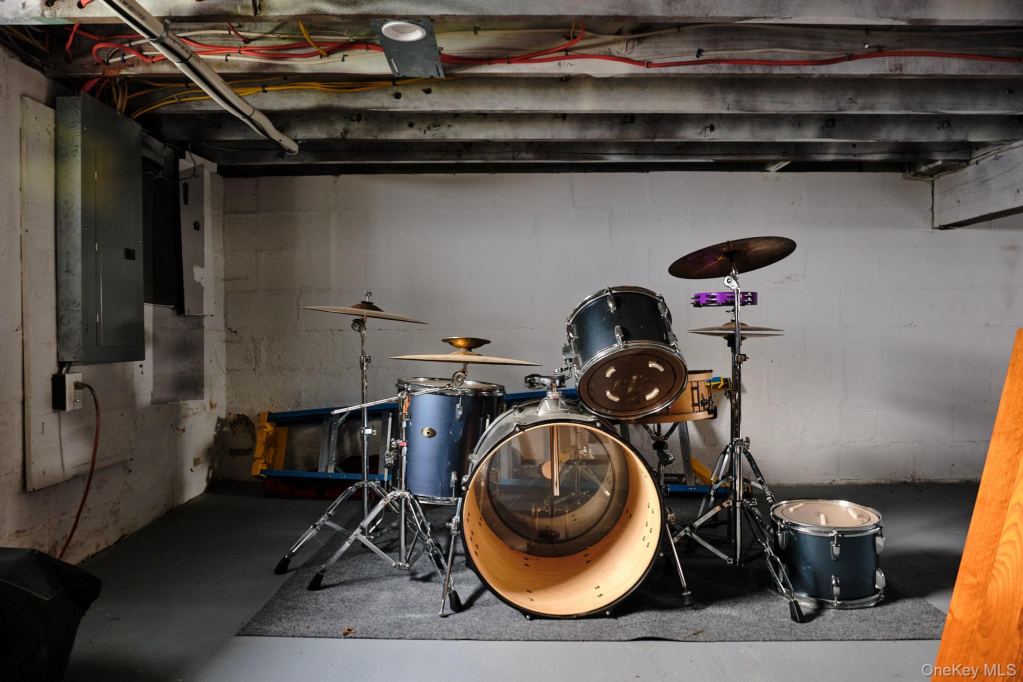 185 Fairview Avenue Out of NYC Kingston, NY 12401