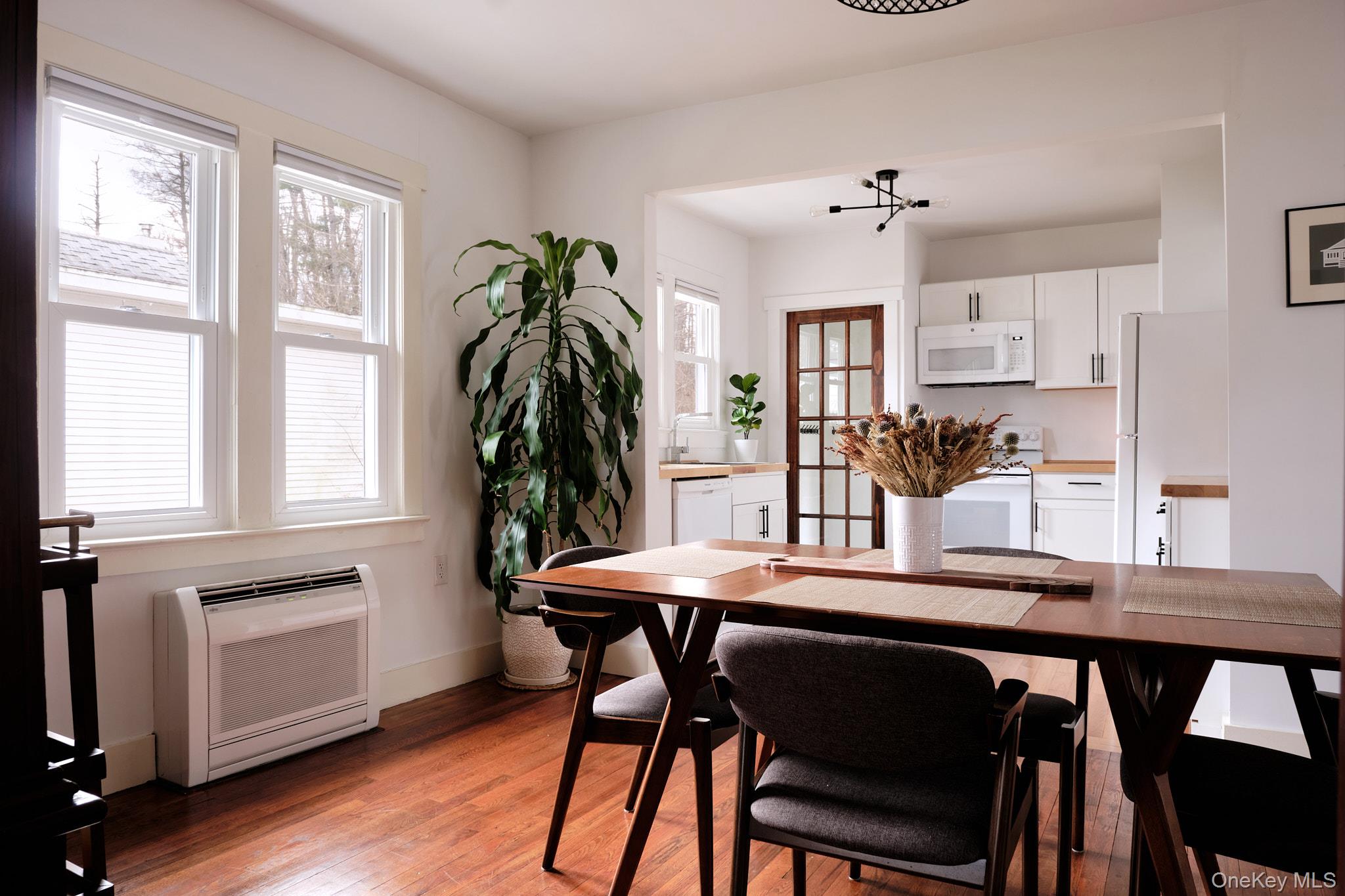 185 Fairview Avenue Out of NYC Kingston, NY 12401