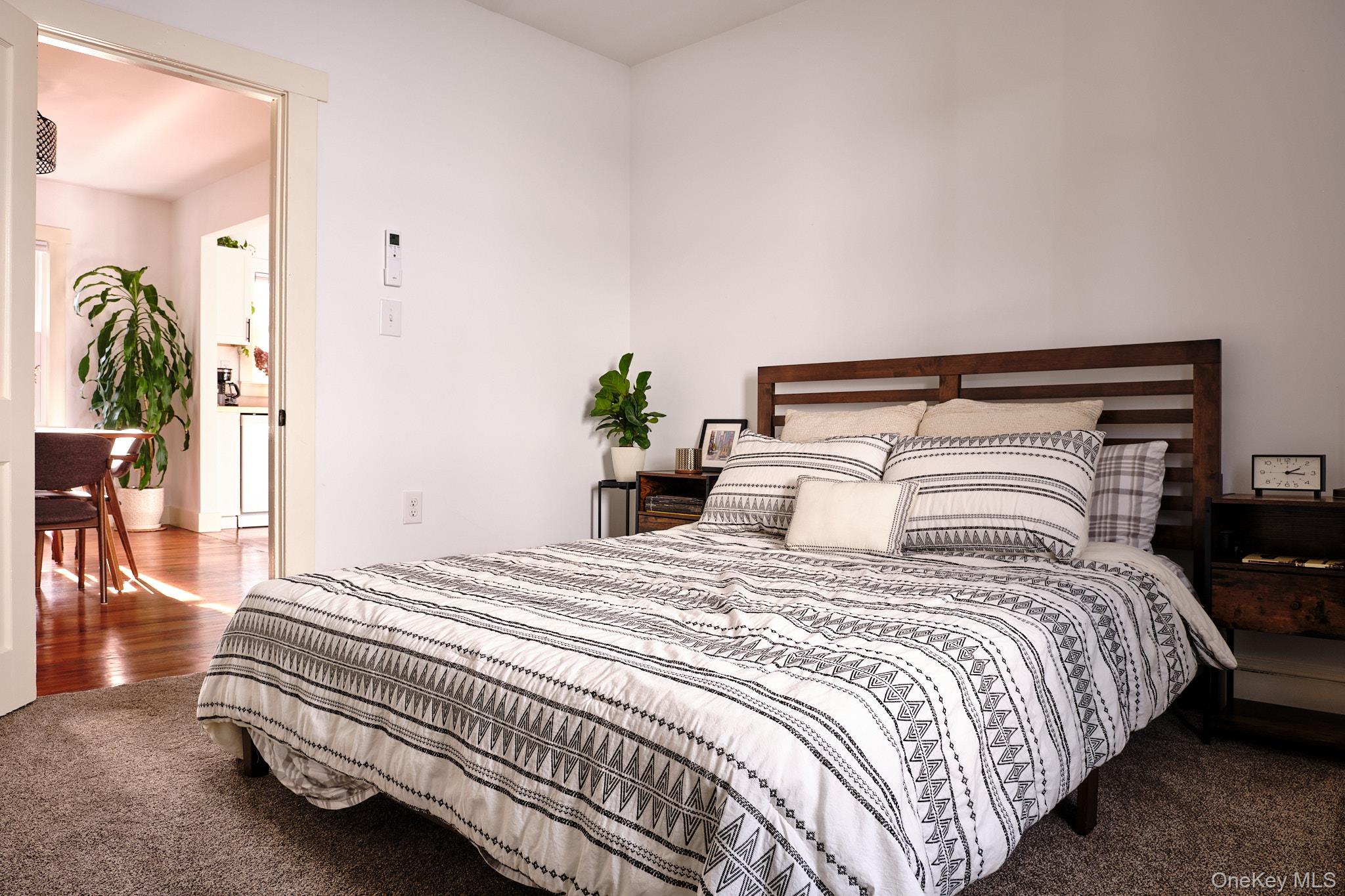 185 Fairview Avenue Out of NYC Kingston, NY 12401