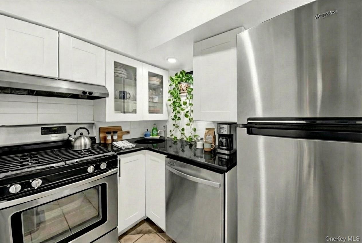 1456 Boston Post Road K-2 Larchmont Larchmont, NY 10538