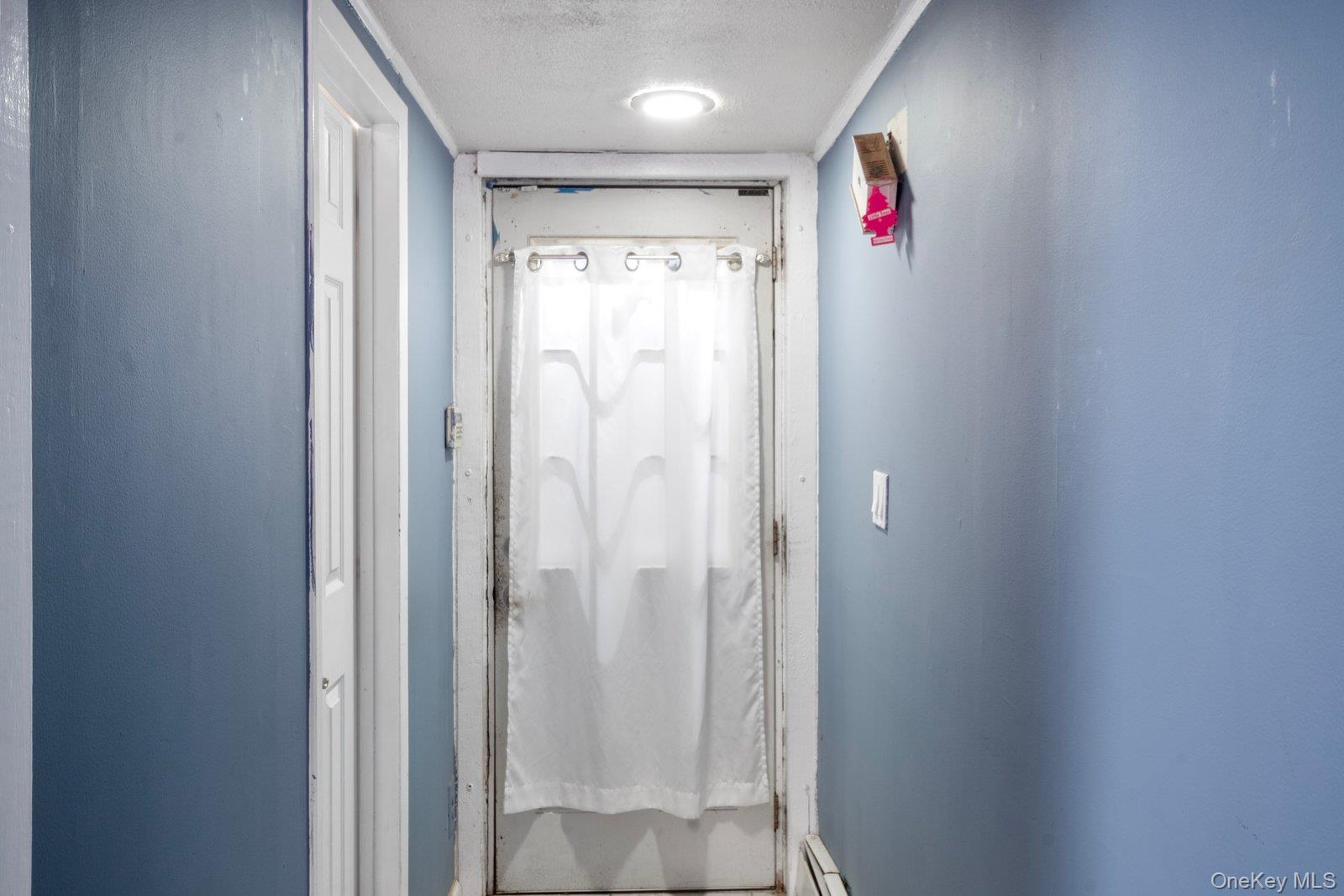 250 Spur Drive S Bay Shore Bay Shore, NY 11706