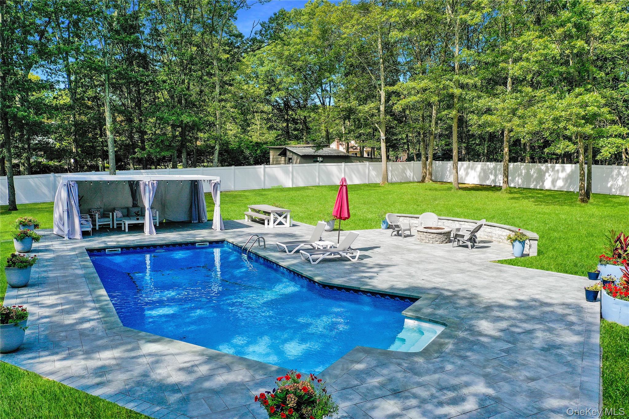 108 Hunter Avenue Miller Place Miller Place, NY 11764