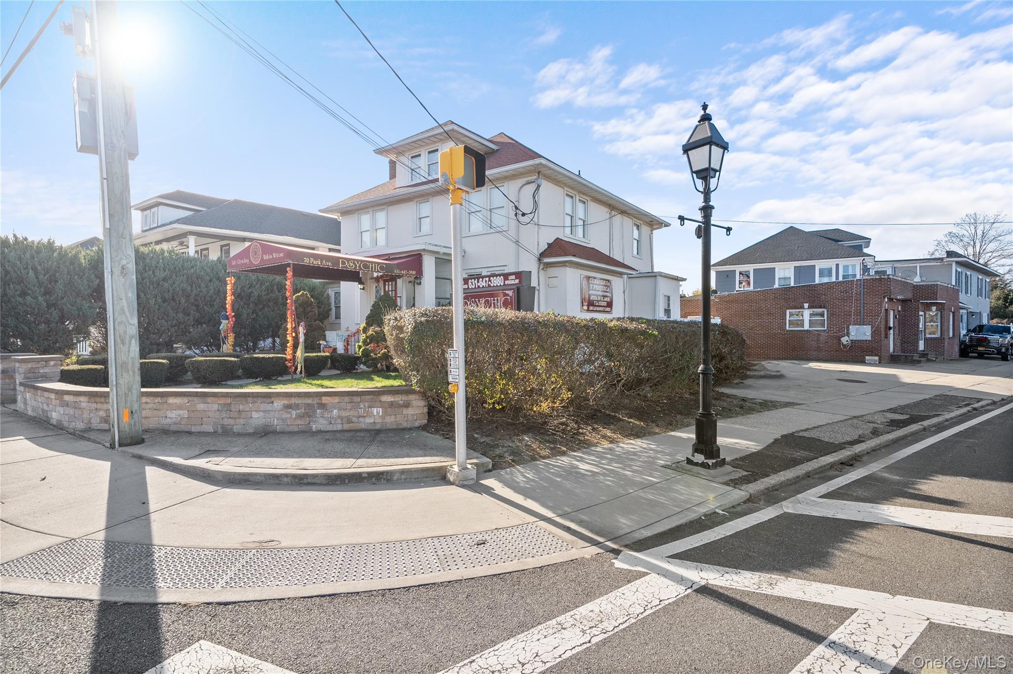 70 Park Avenue Bay Shore Bay Shore, NY 11706