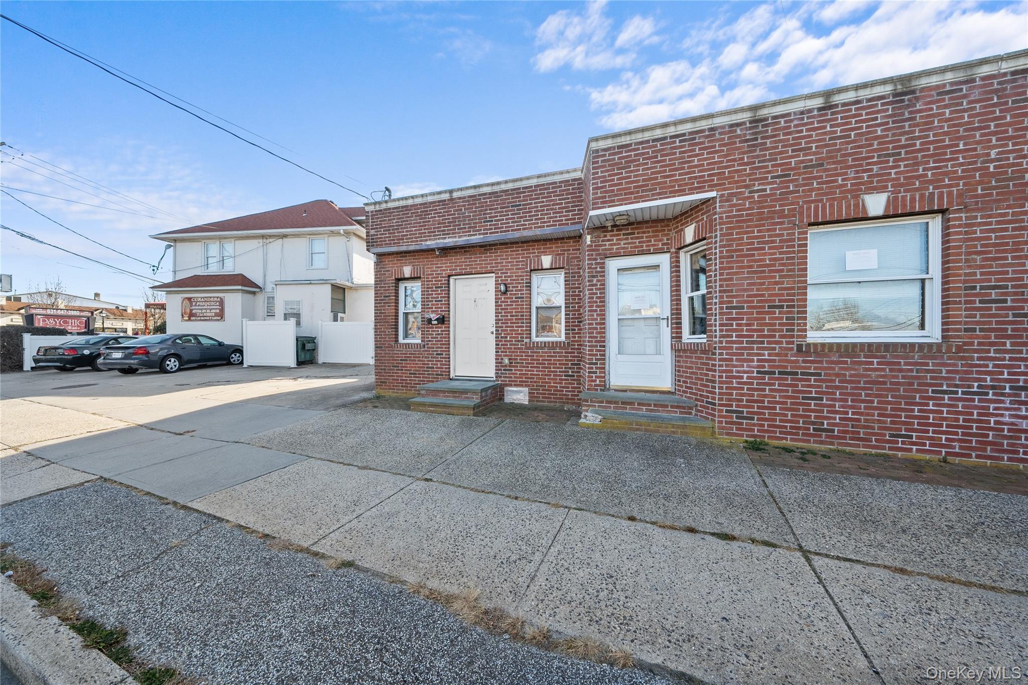 70 Park Avenue Bay Shore Bay Shore, NY 11706