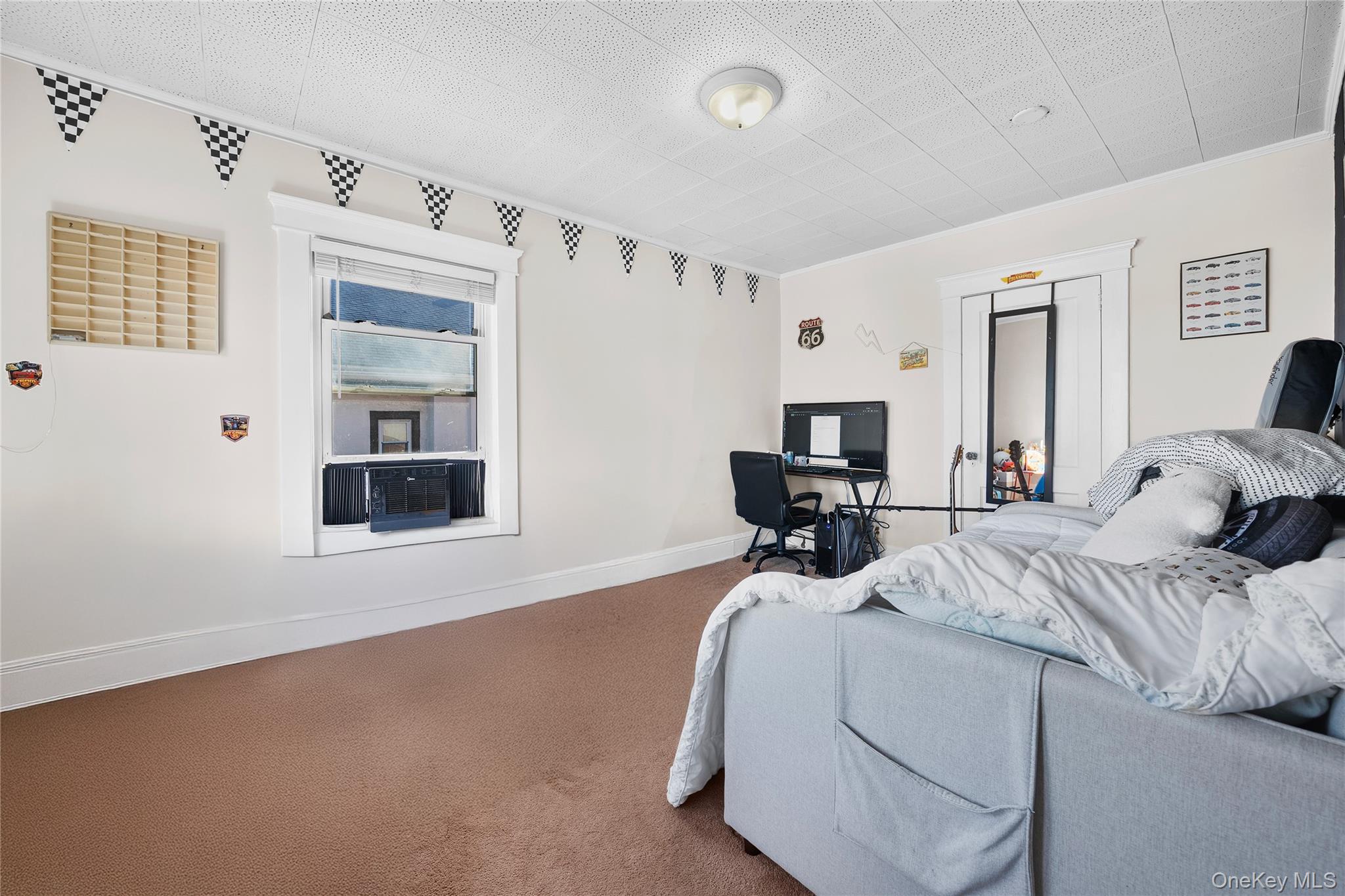 70 Park Avenue Bay Shore Bay Shore, NY 11706