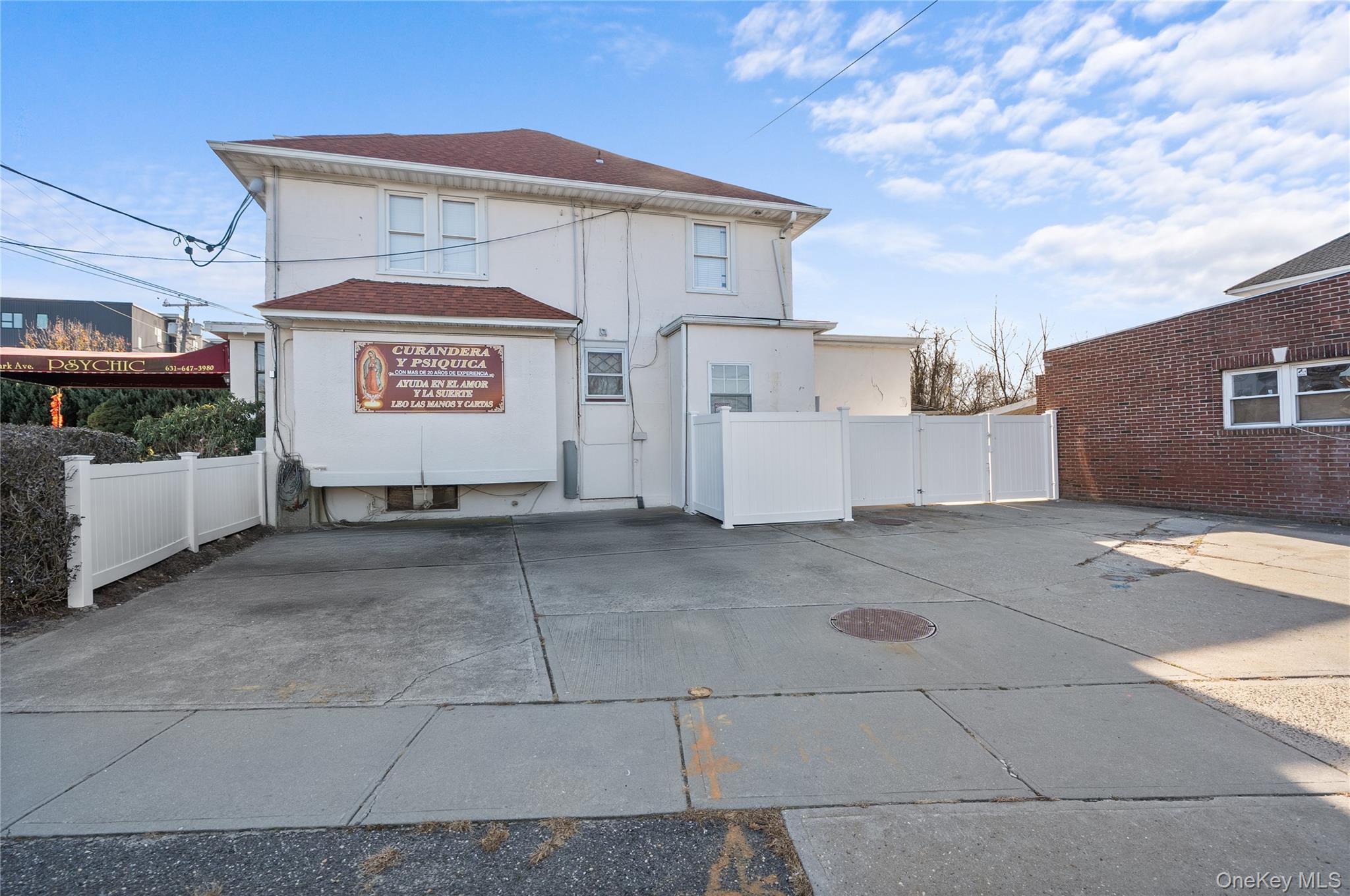 70 Park Avenue Bay Shore Bay Shore, NY 11706