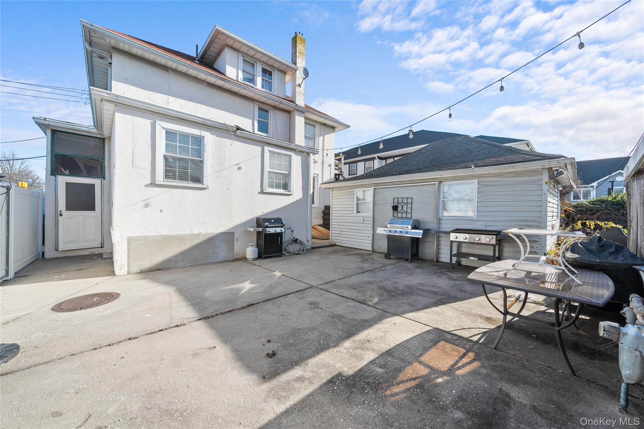 70 Park Avenue Bay Shore Bay Shore, NY 11706