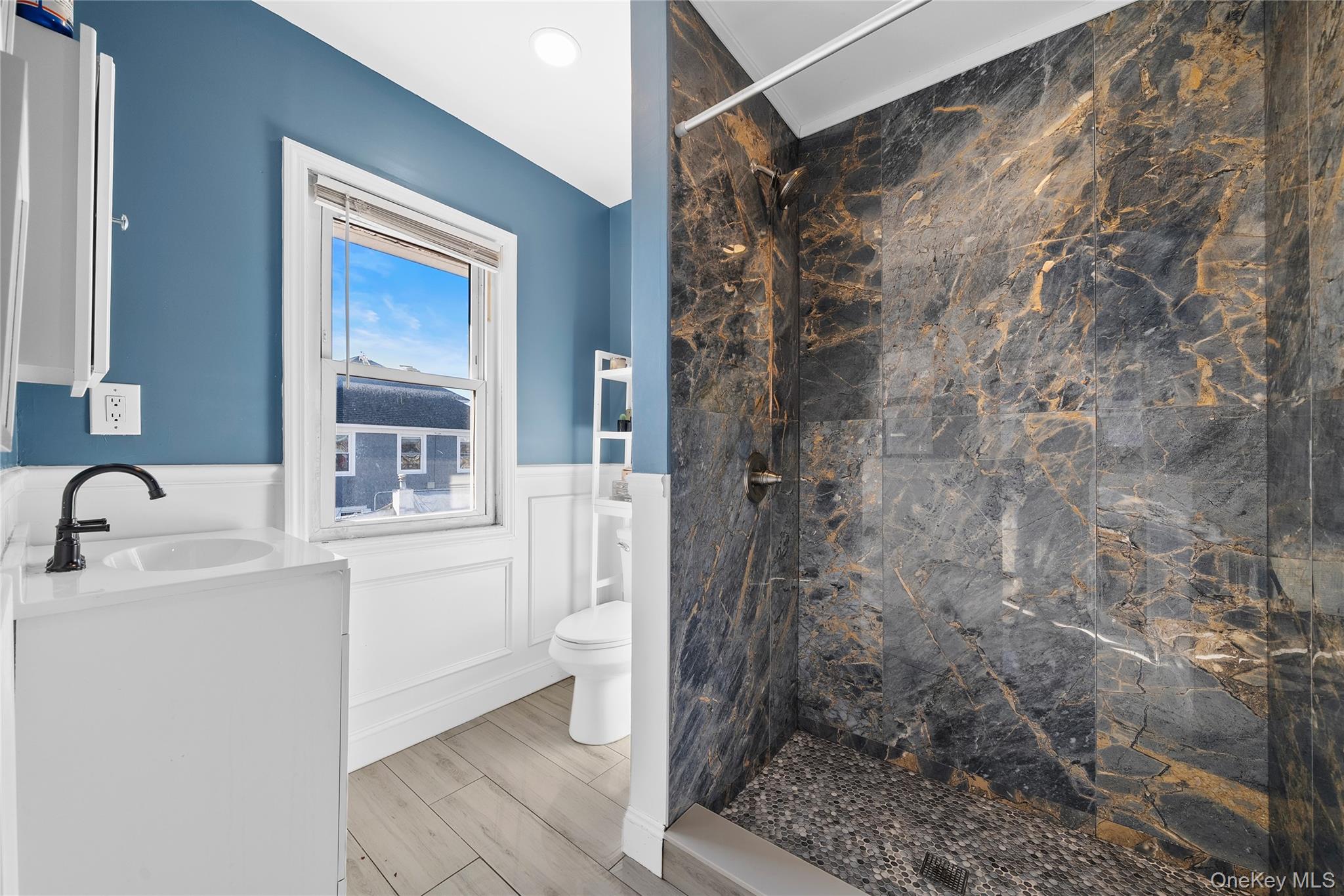 70 Park Avenue Bay Shore Bay Shore, NY 11706