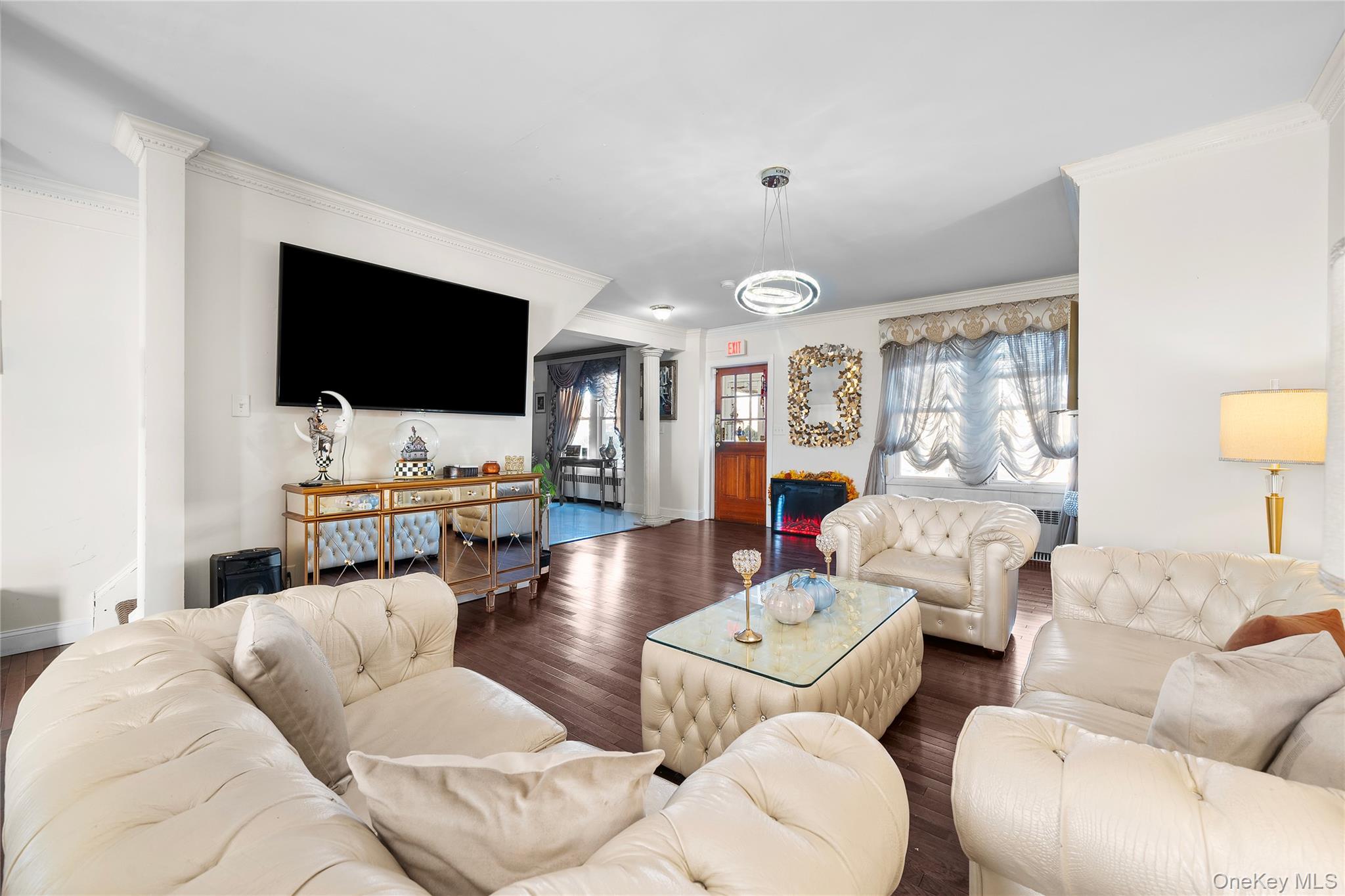 70 Park Avenue Bay Shore Bay Shore, NY 11706