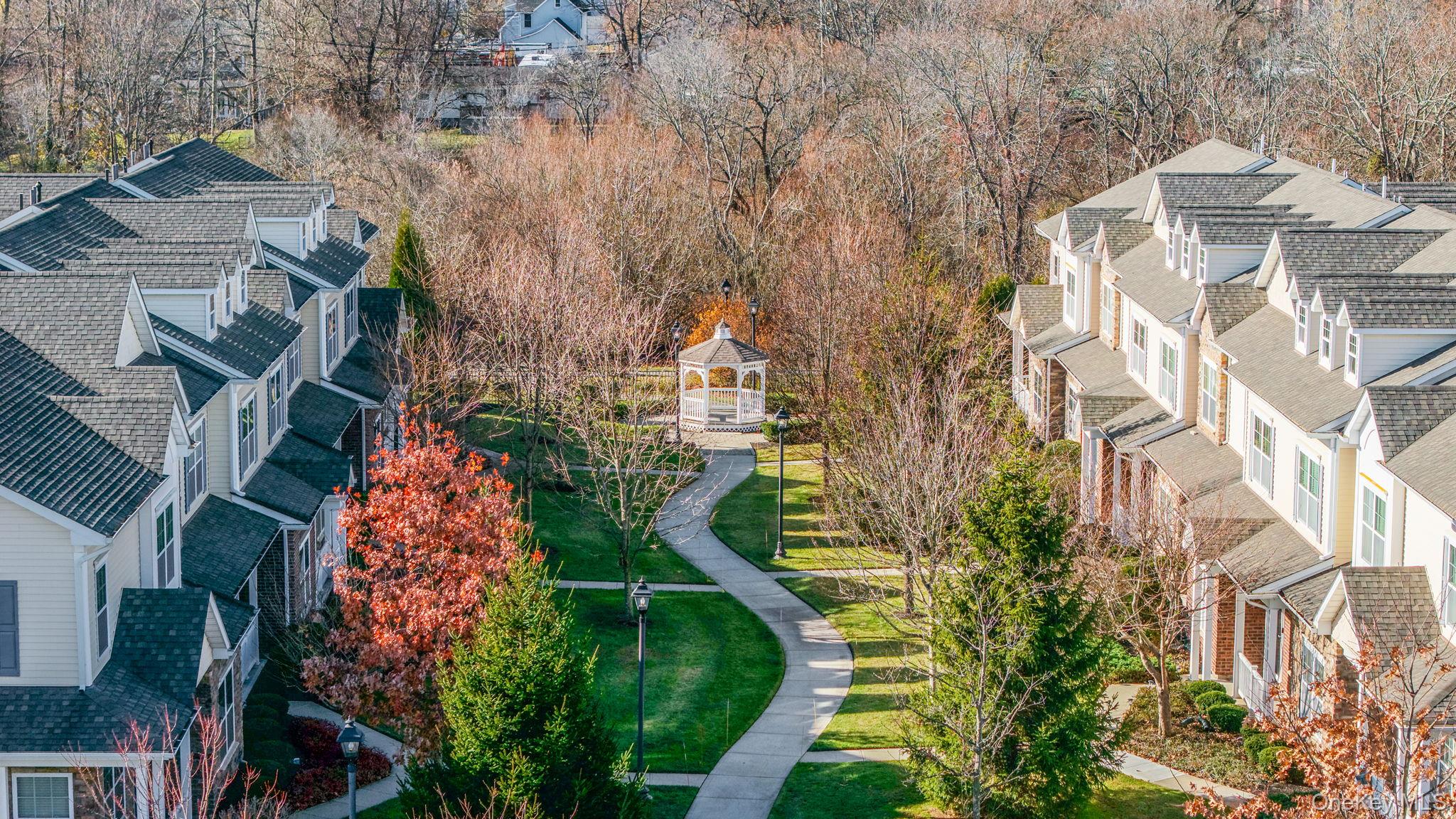 73 Millie Court Patchogue Patchogue, NY 11772