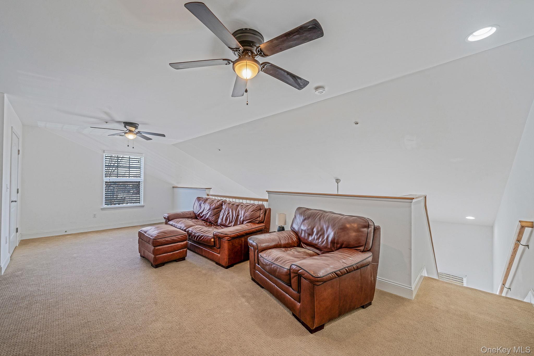 73 Millie Court Patchogue Patchogue, NY 11772