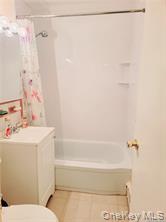 259 N Newbridge Road Levittown Levittown, NY 11756