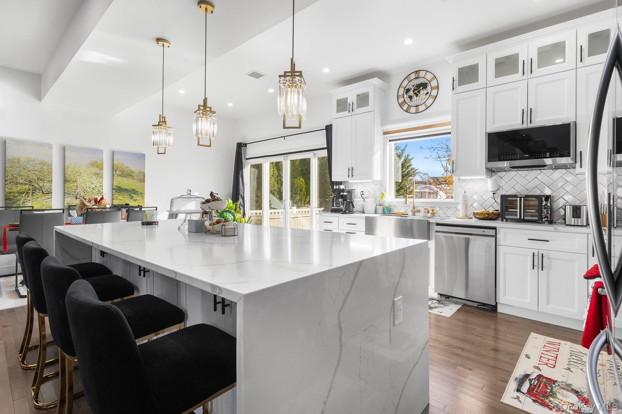 166 17th Street West Babylon, NY 11704