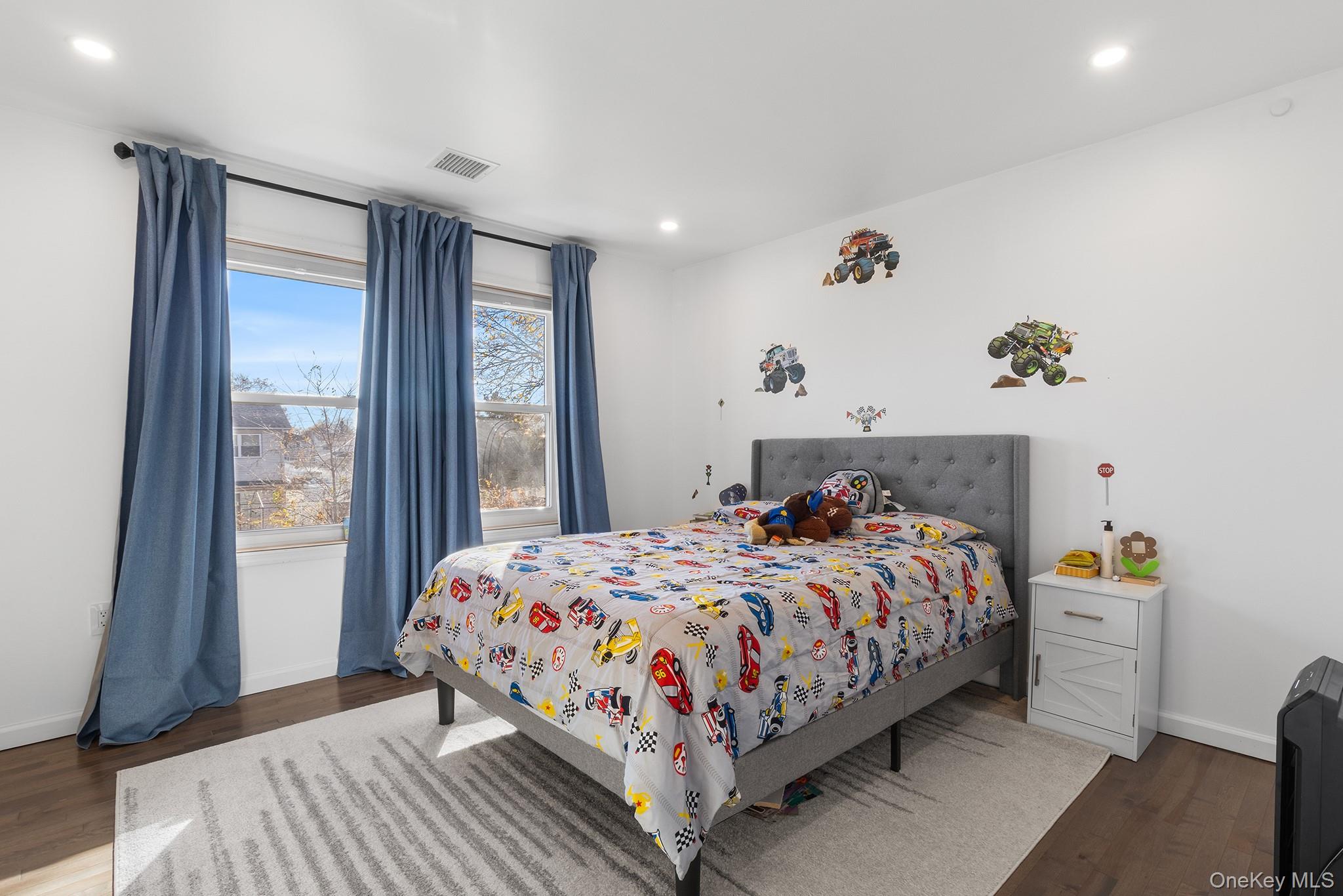 166 17th Street West Babylon, NY 11704