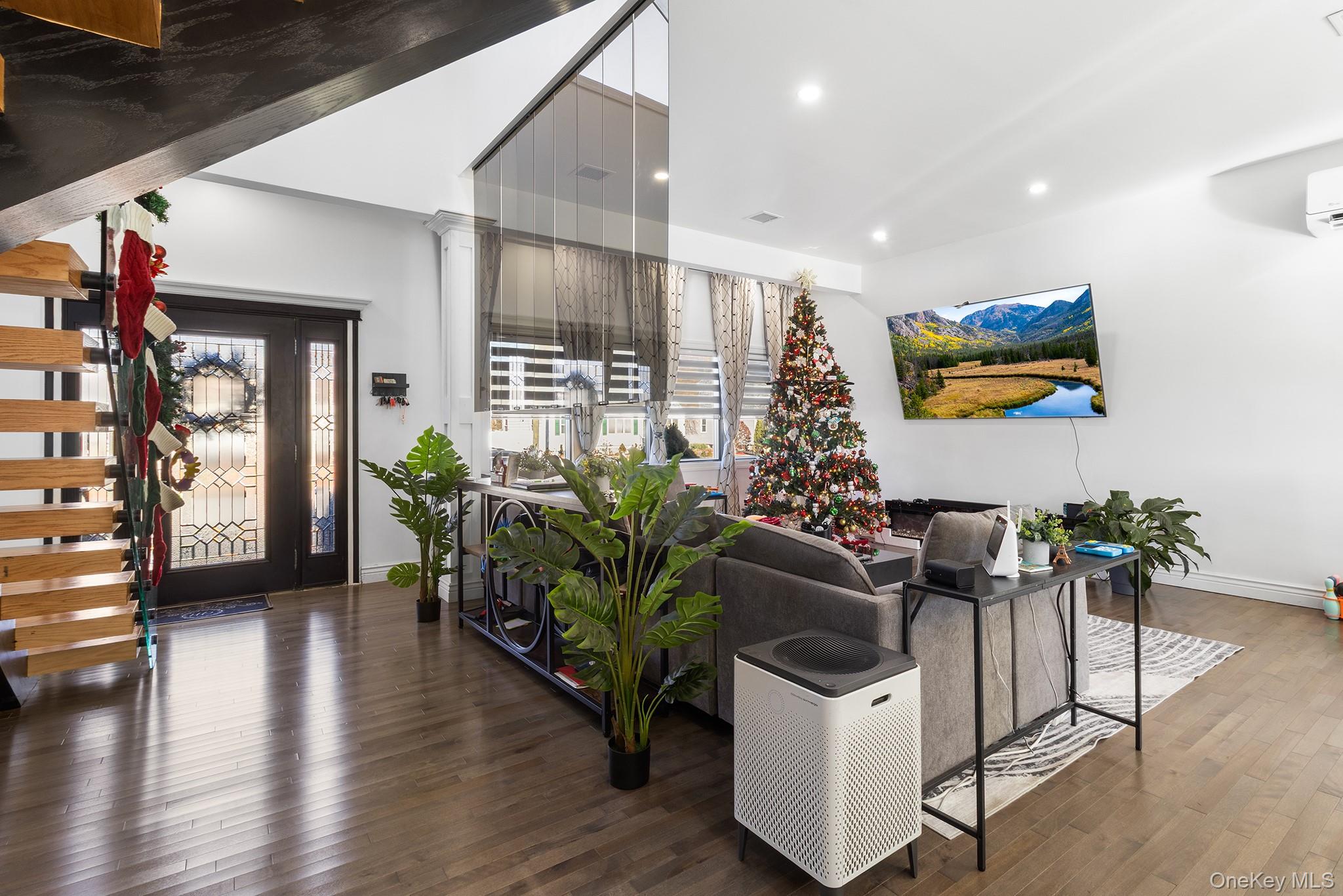 166 17th Street West Babylon, NY 11704