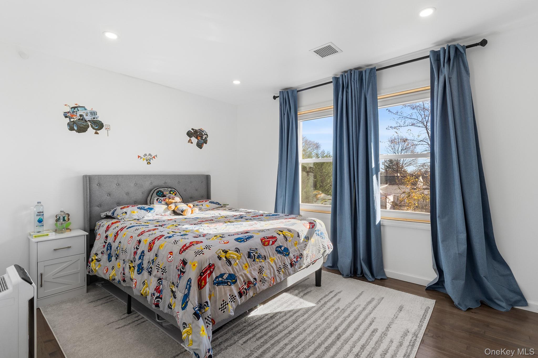 166 17th Street West Babylon, NY 11704