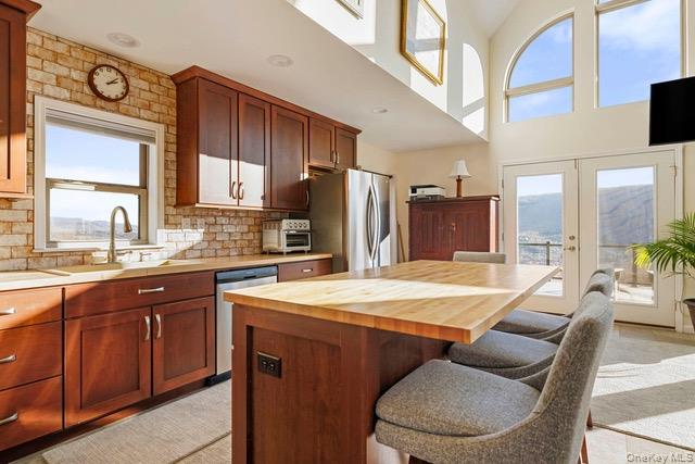 130 Hanley Road Out of NYC Fleischmanns, NY 12430