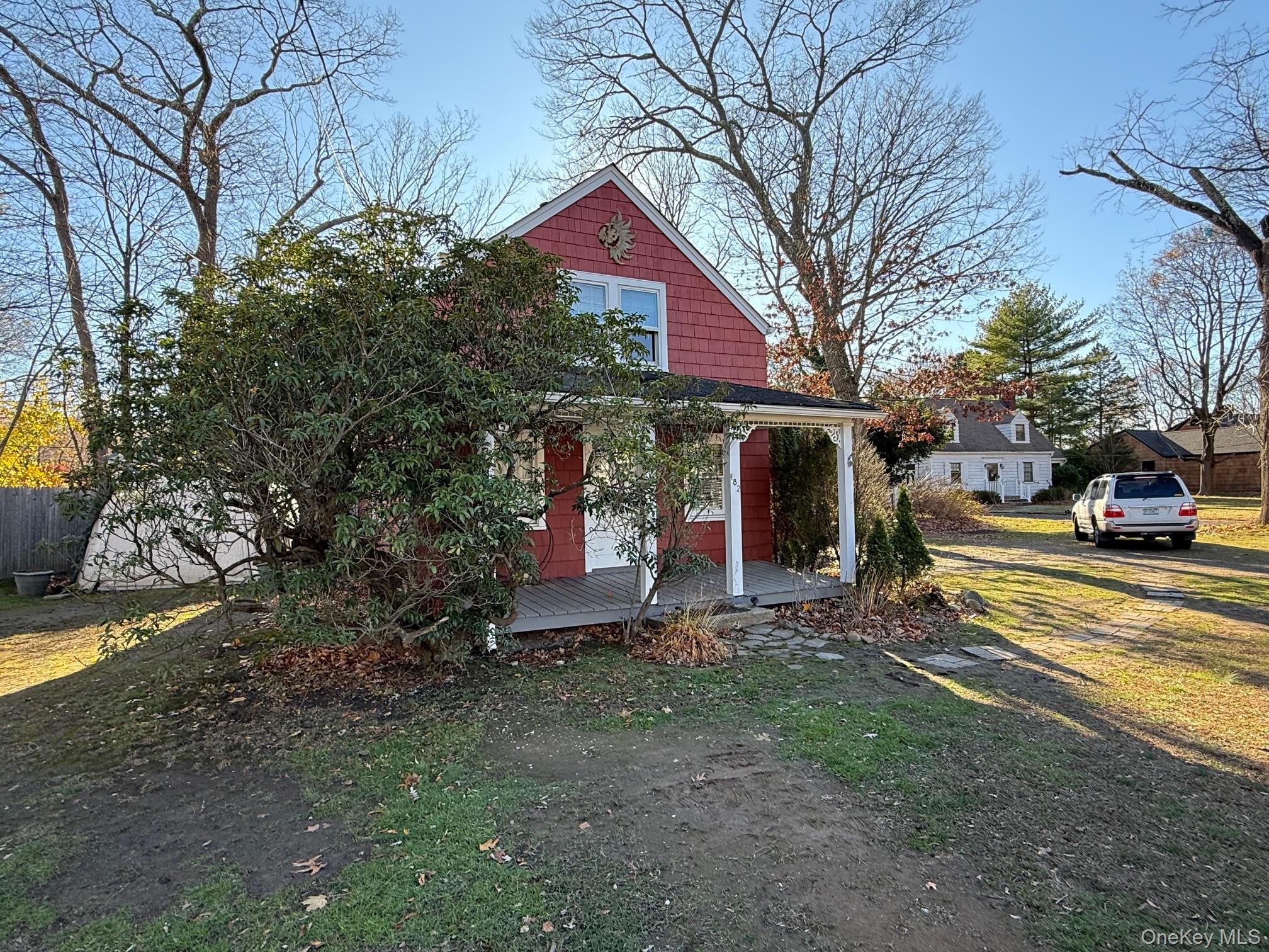 182 Maple Hill Road Huntington Huntington, NY 11743