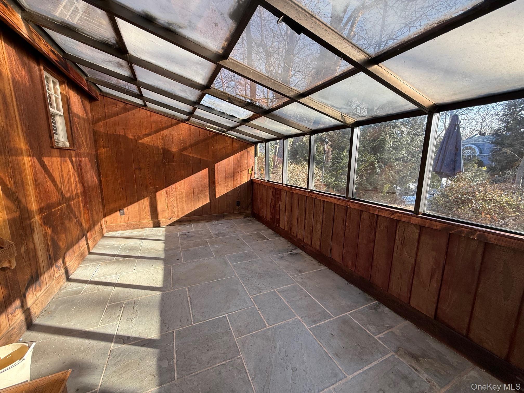 182 Maple Hill Road Huntington Huntington, NY 11743