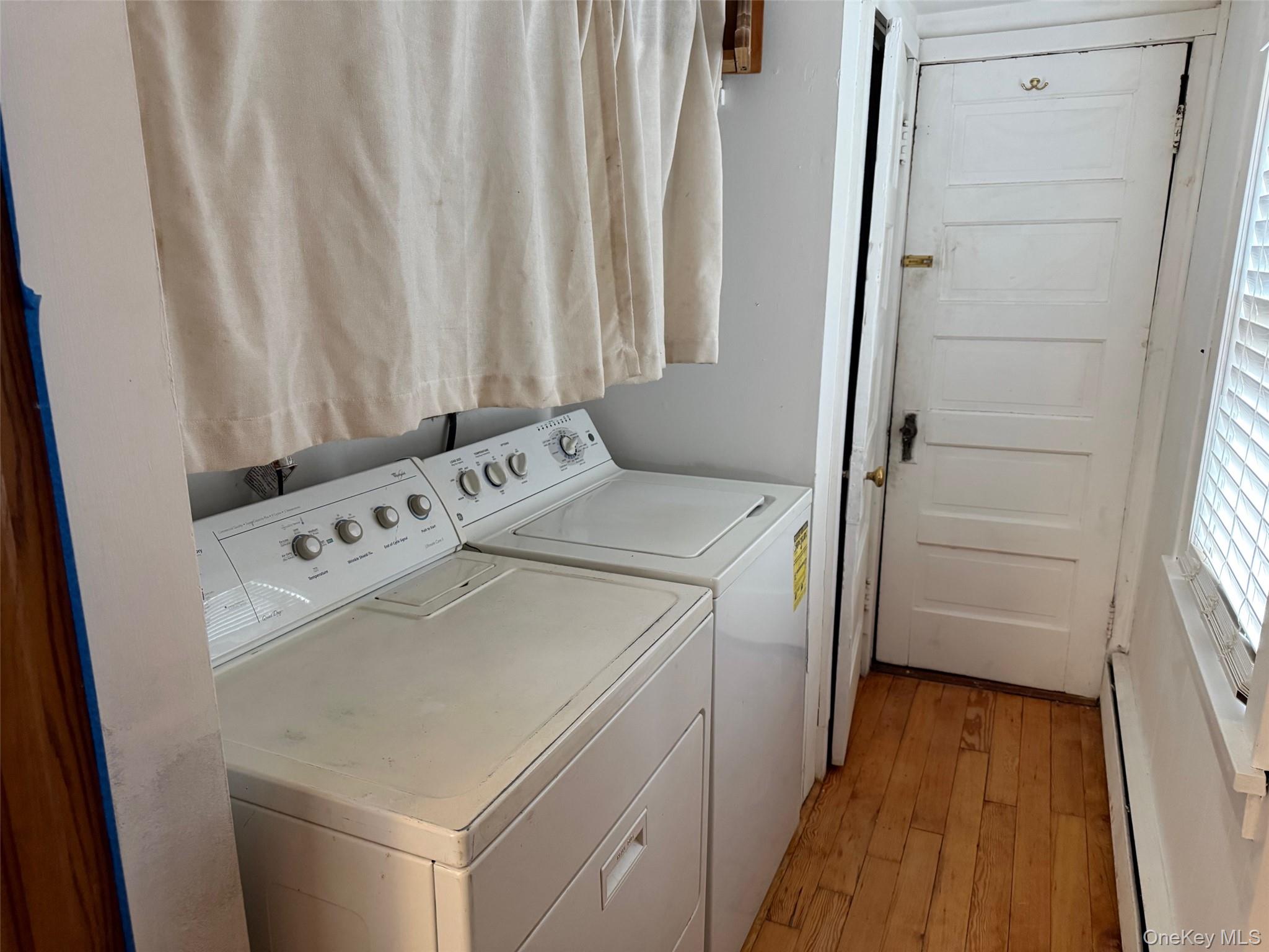 182 Maple Hill Road Huntington Huntington, NY 11743