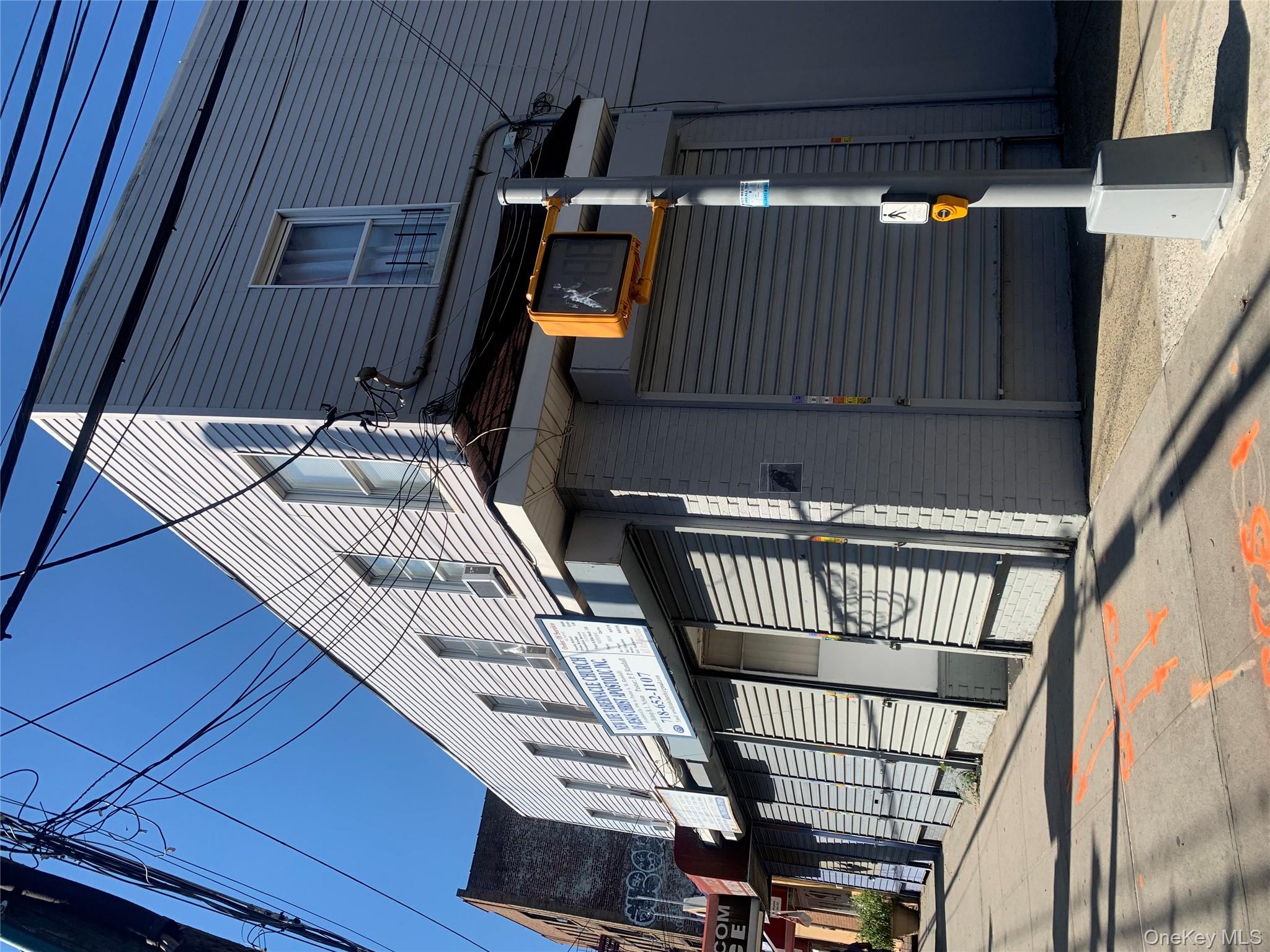 4575 White Plains Road Bronx, NY 10470