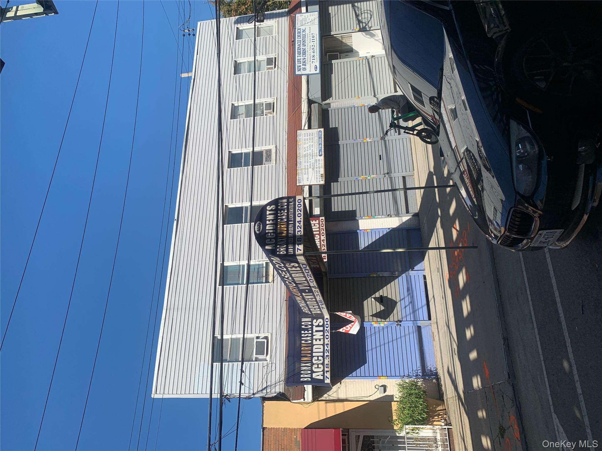 4575 White Plains Road Bronx, NY 10470