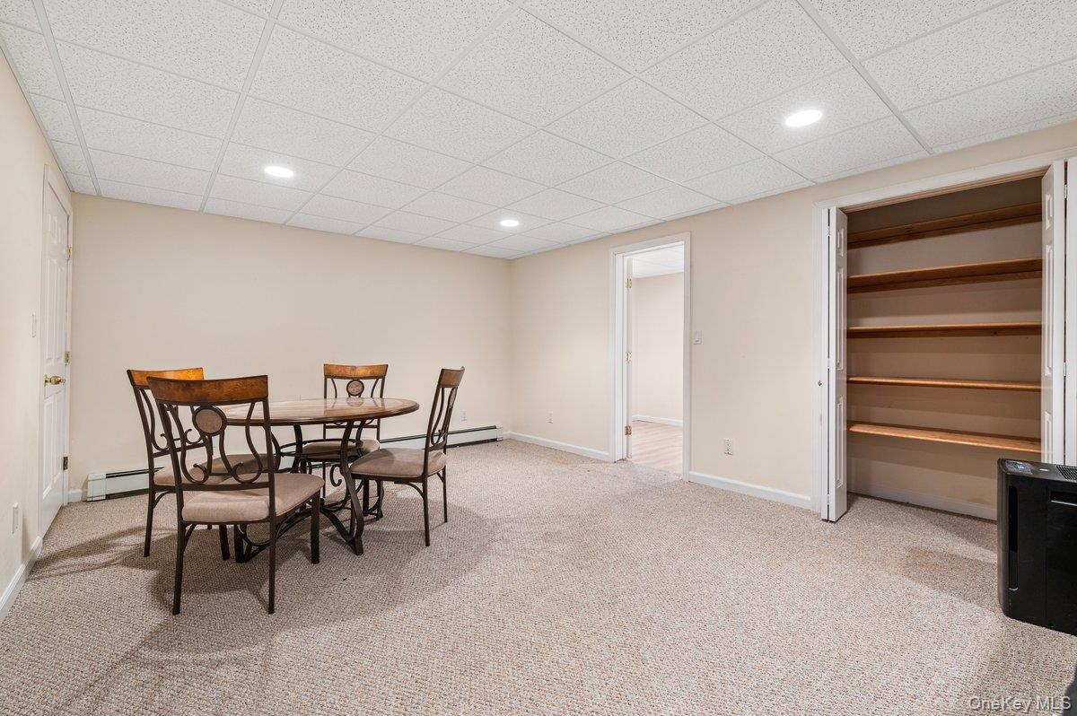 11 Moran Court Manorville Manorville, NY 11949