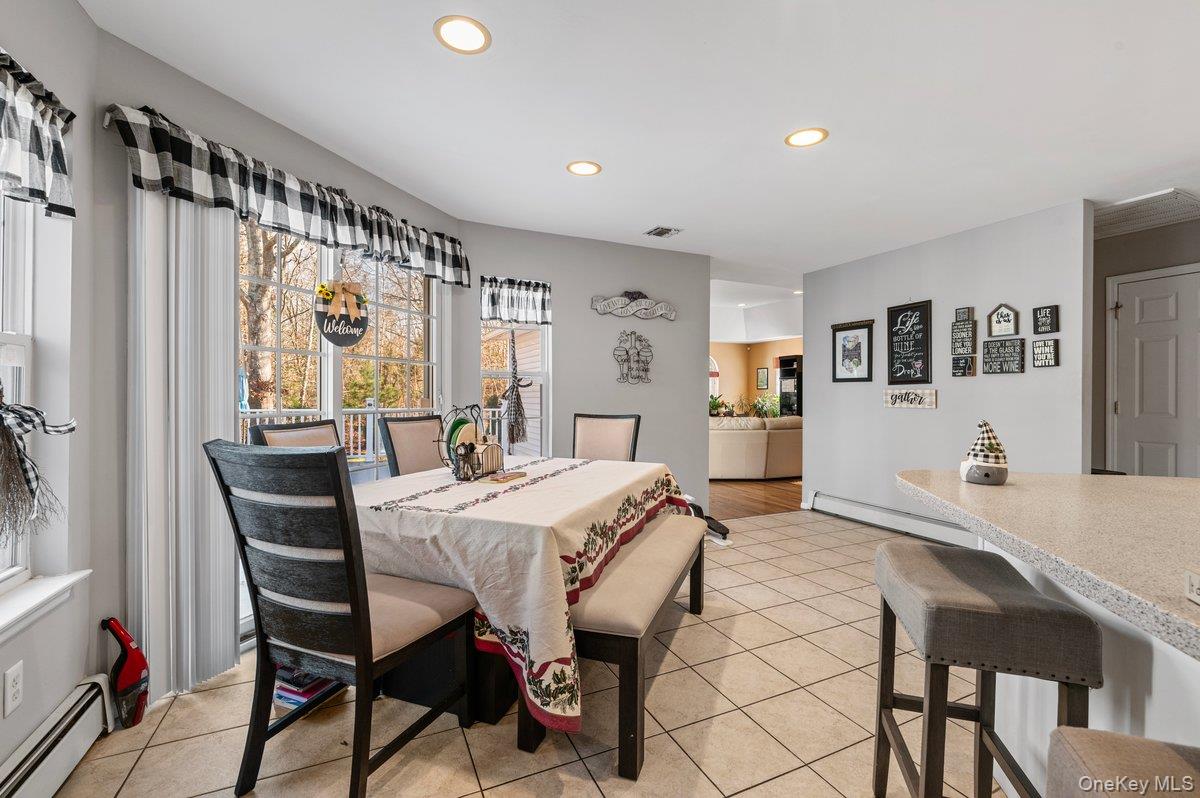 11 Moran Court Manorville Manorville, NY 11949