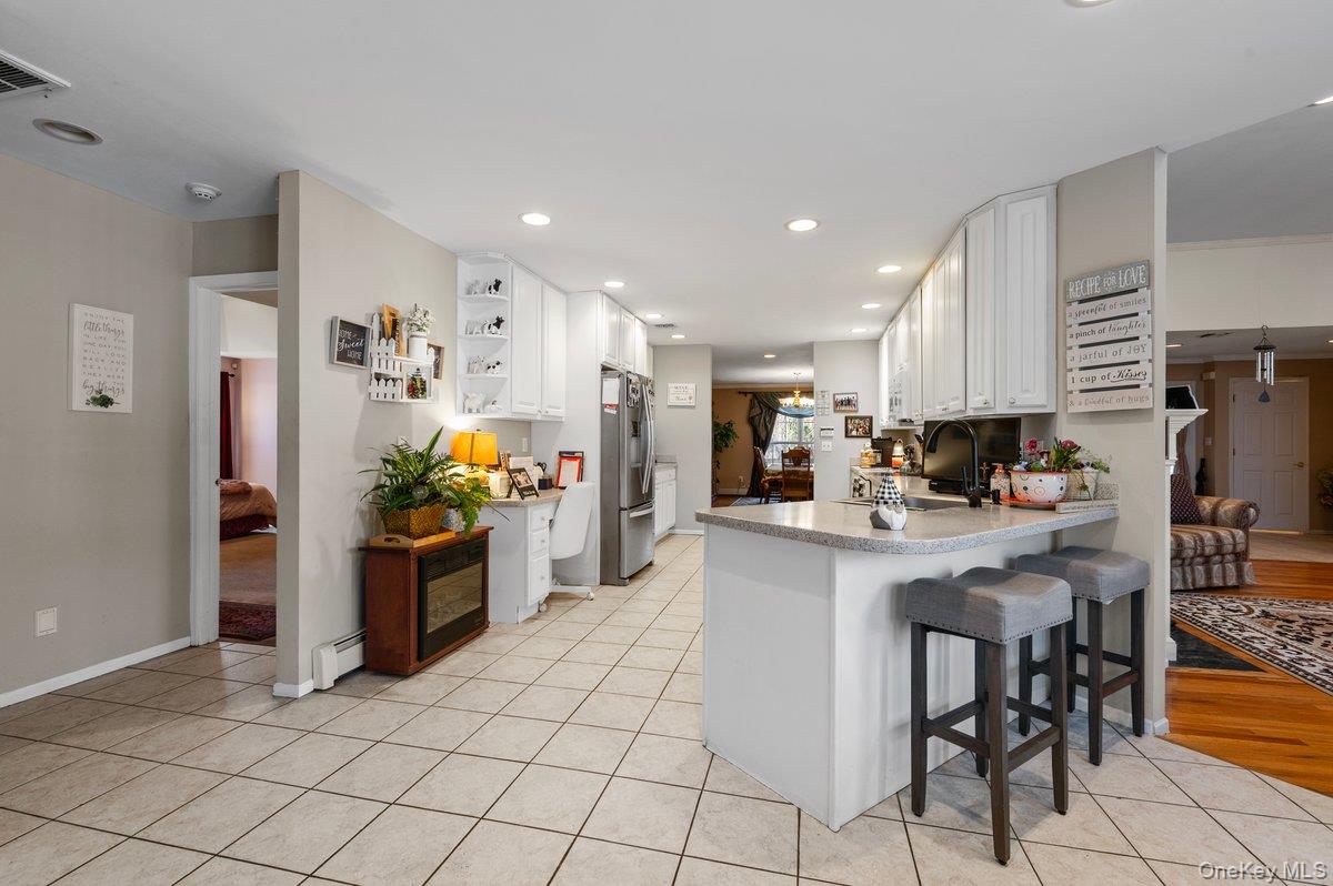 11 Moran Court Manorville Manorville, NY 11949