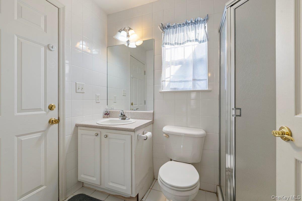 11 Moran Court Manorville Manorville, NY 11949