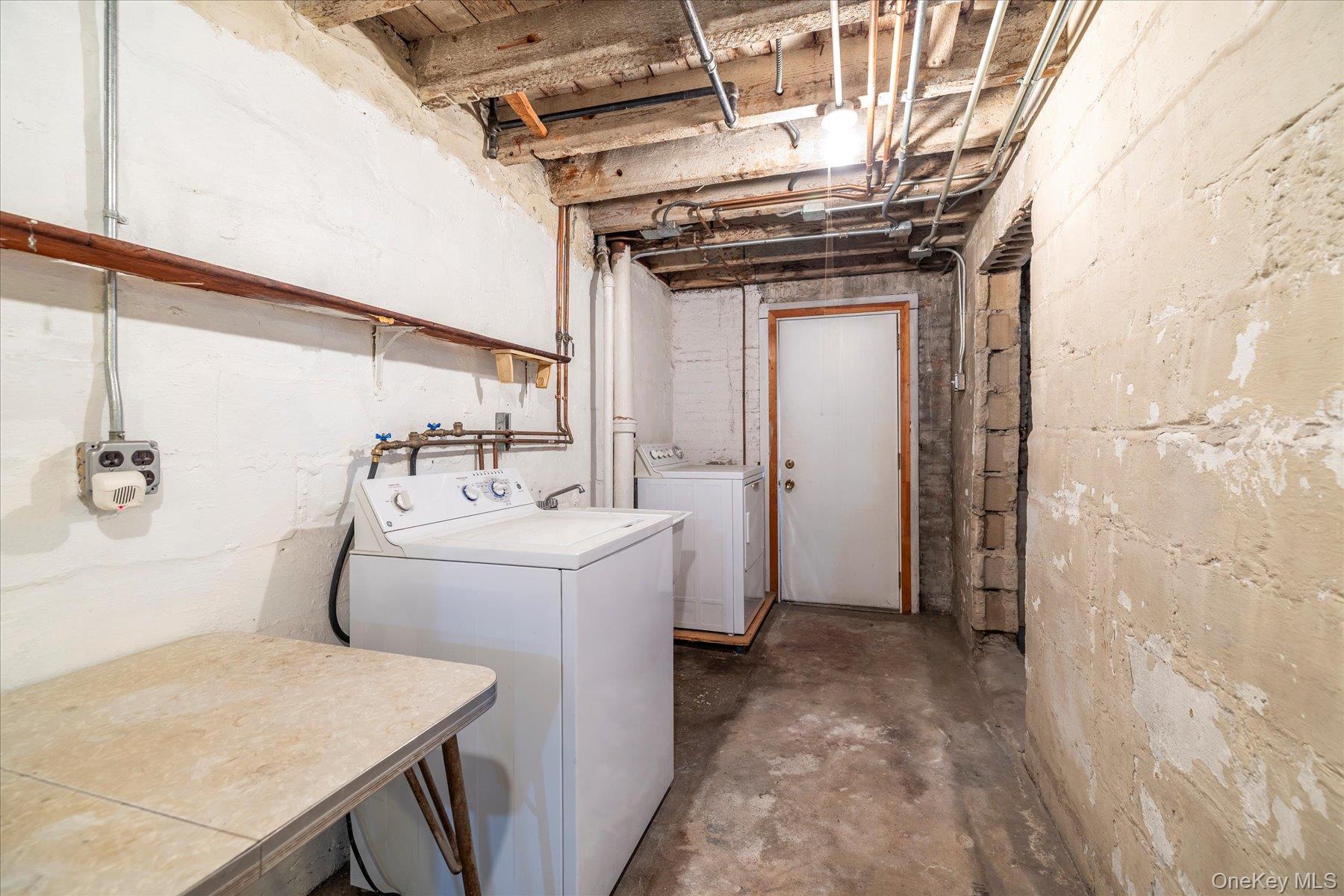 53-54 66th Street Maspeth Maspeth, NY 11378