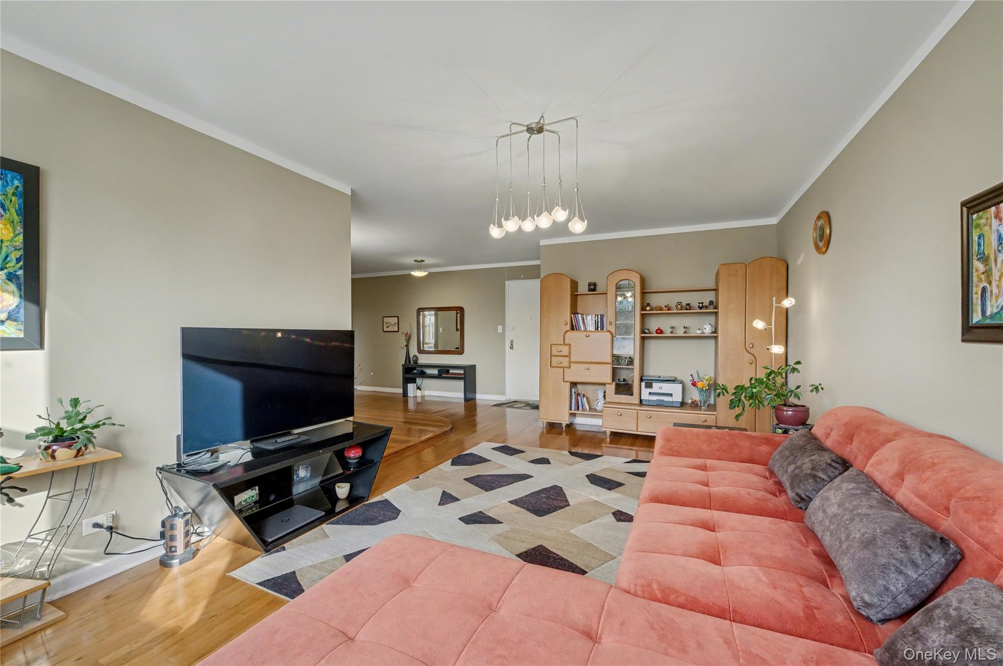 800 Ocean Parkway 3-K Brooklyn, NY 11230