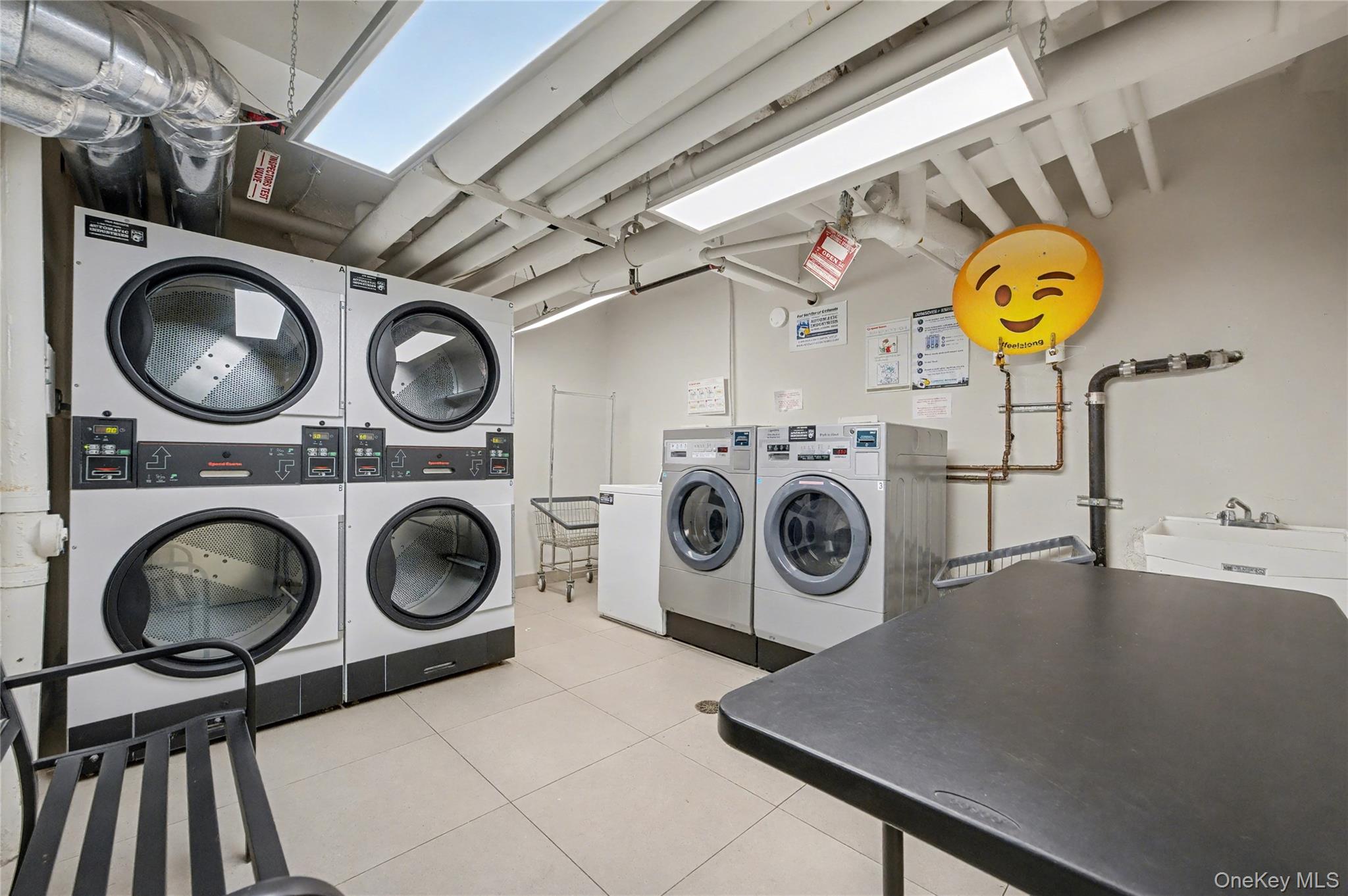 800 Ocean Parkway 3-K Brooklyn, NY 11230