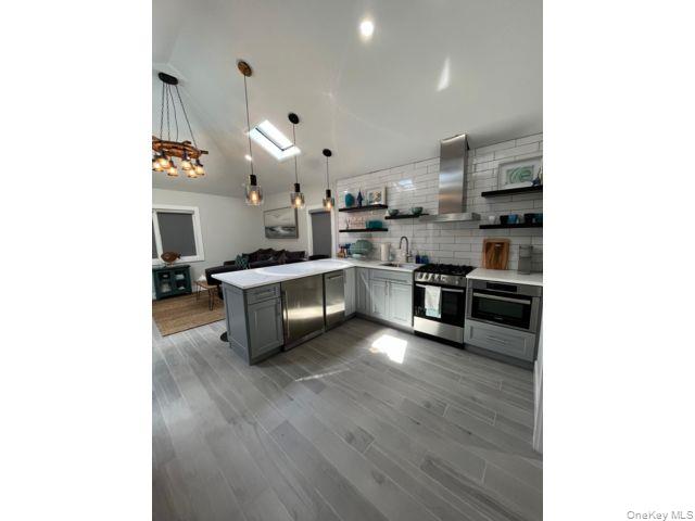 190 Beach 109th Street Rockaway Park Rockaway Park, NY 11694