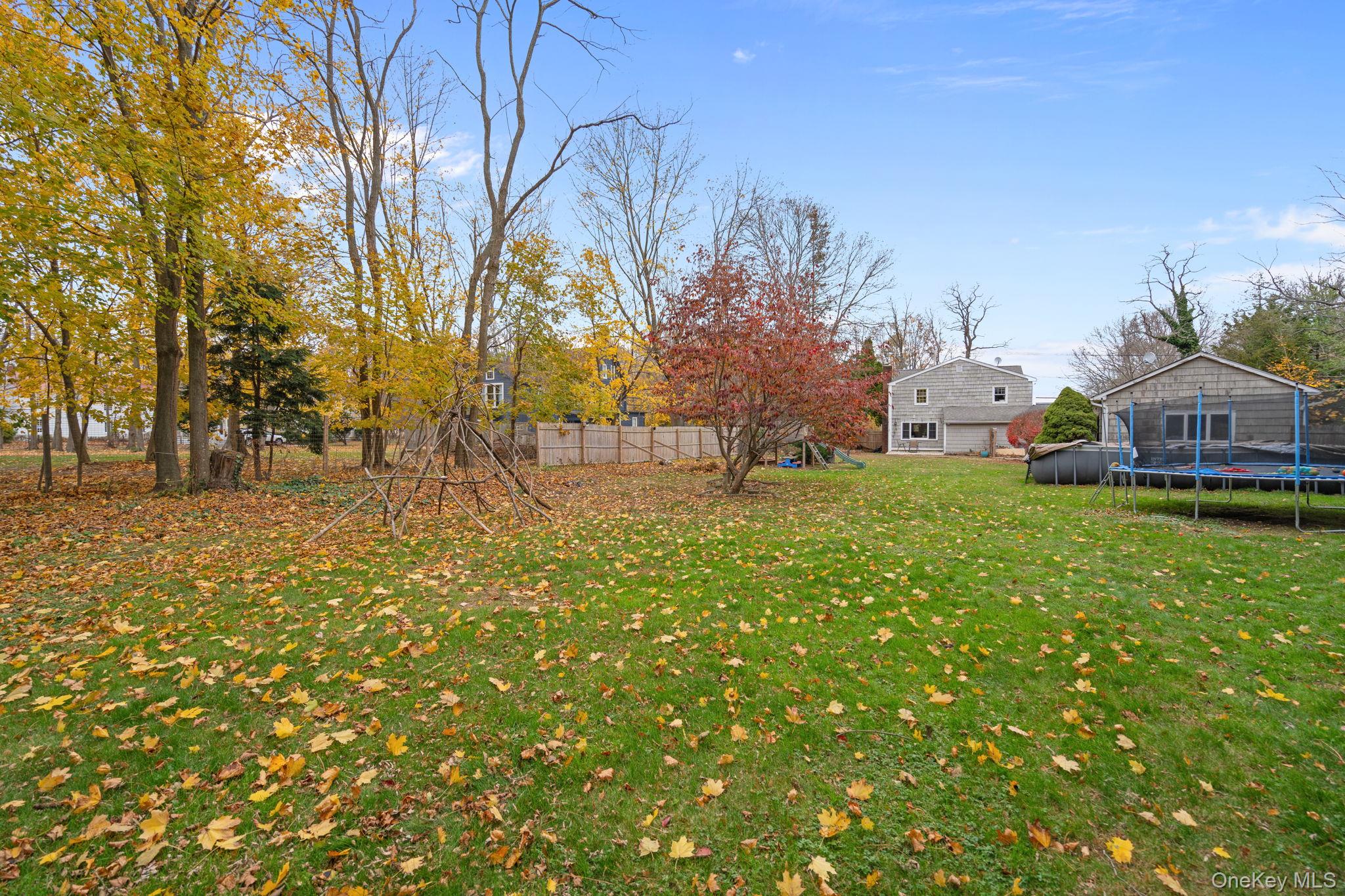 170 North Country Road Miller Place Miller Place, NY 11764