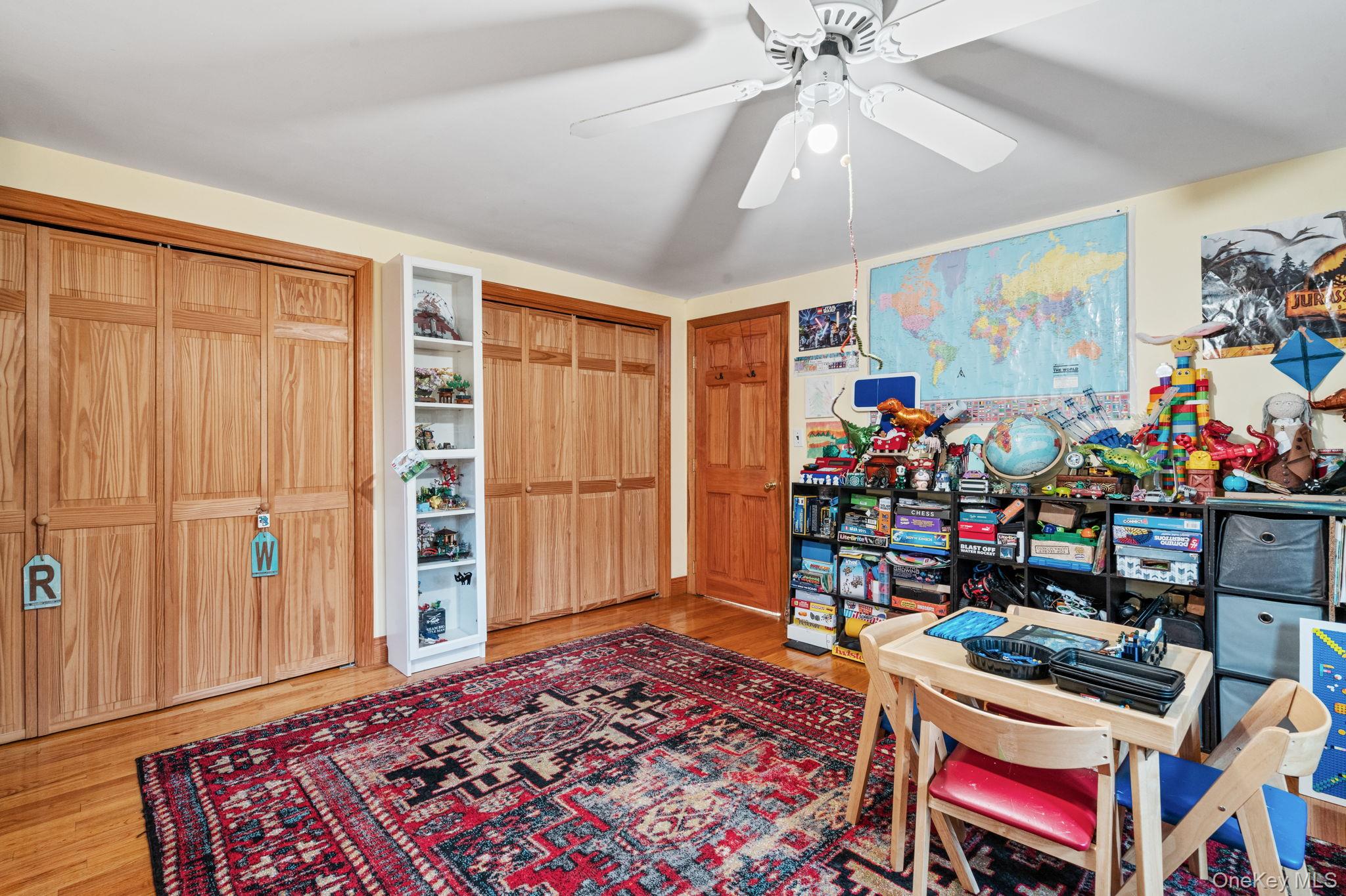 170 North Country Road Miller Place Miller Place, NY 11764