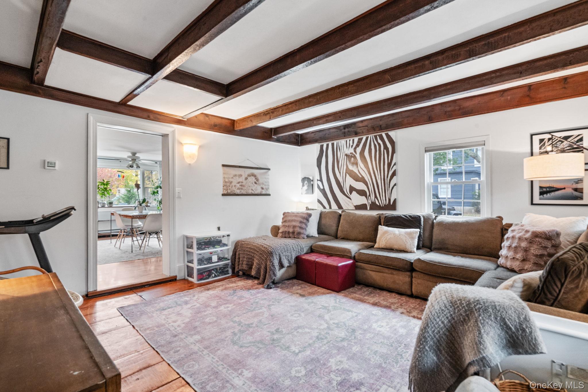 170 North Country Road Miller Place Miller Place, NY 11764