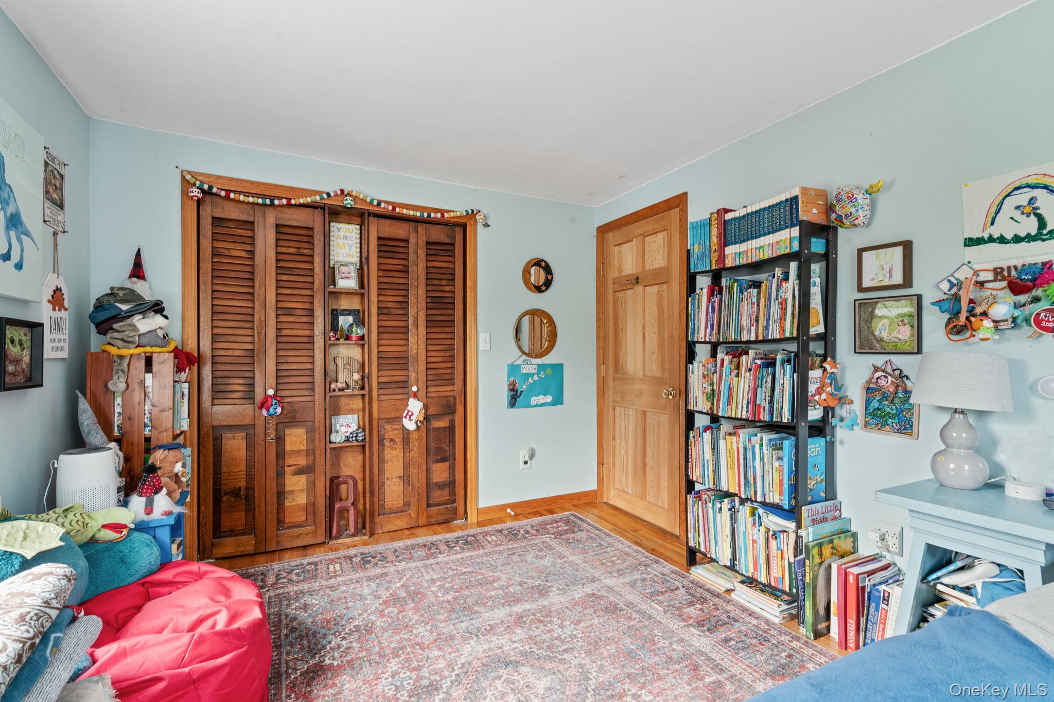 170 North Country Road Miller Place Miller Place, NY 11764