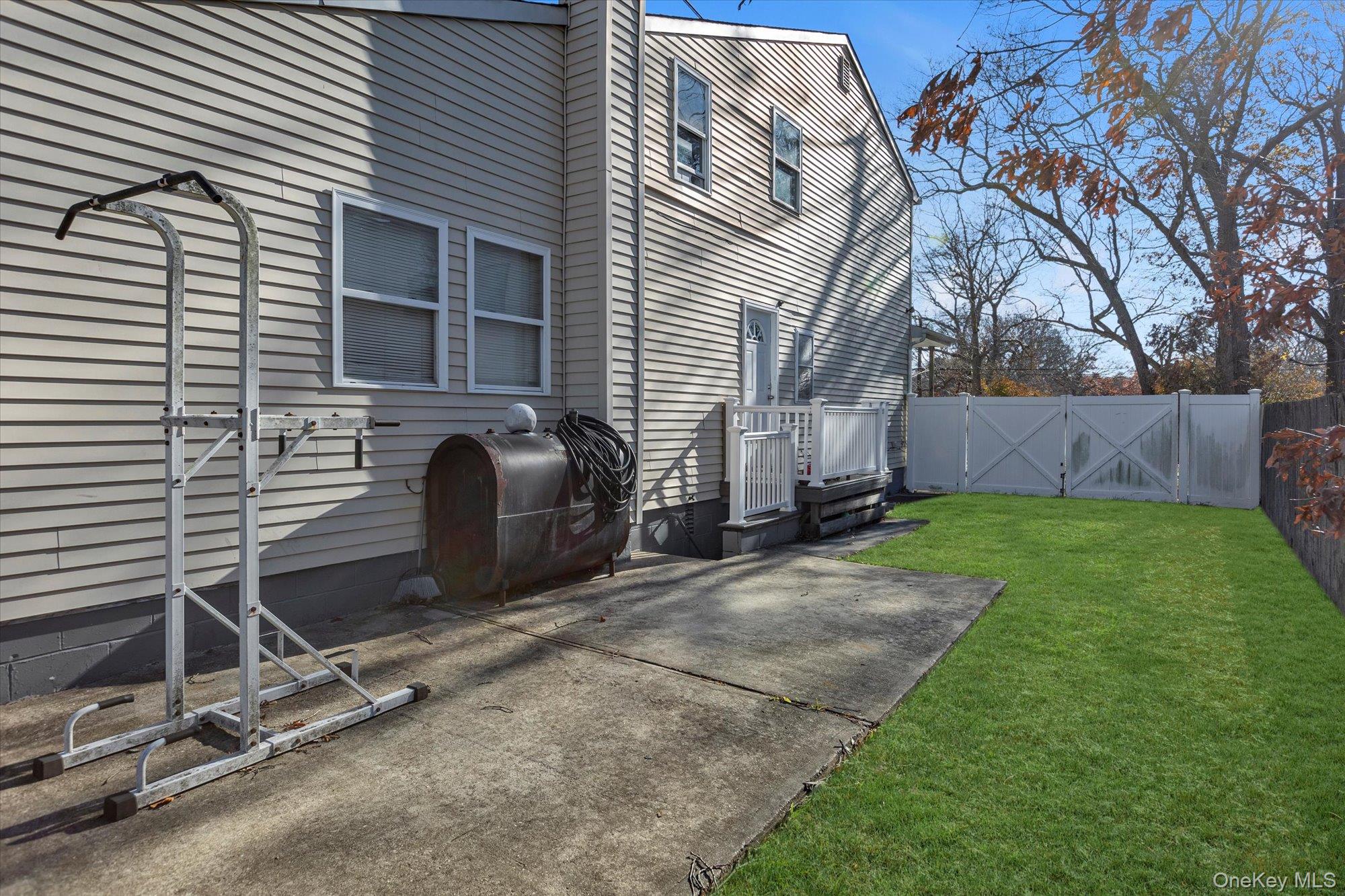 11 Laurelton Avenue Selden Selden, NY 11784