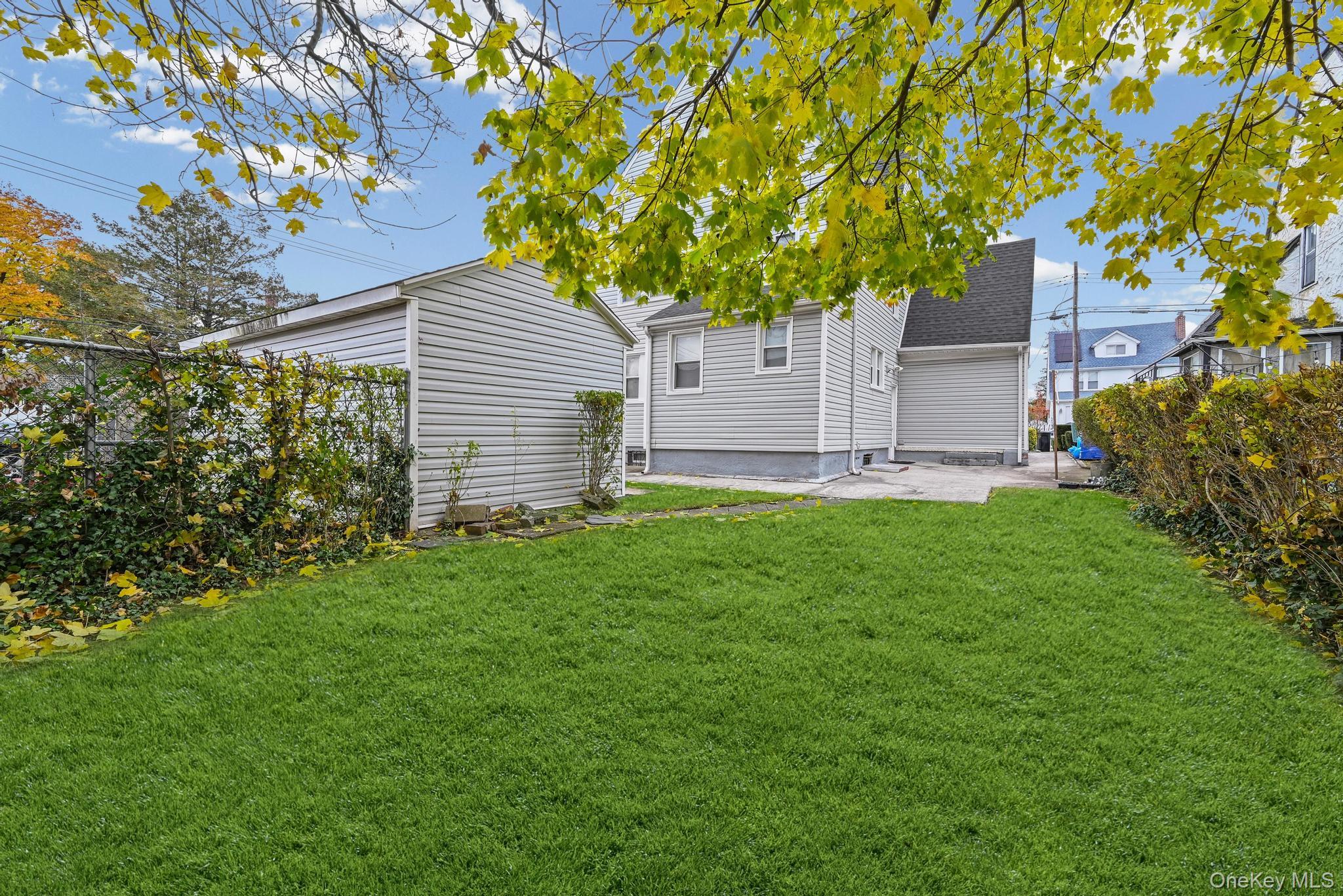 188-31 Lewiston Avenue Saint Albans Saint Albans, NY 11412